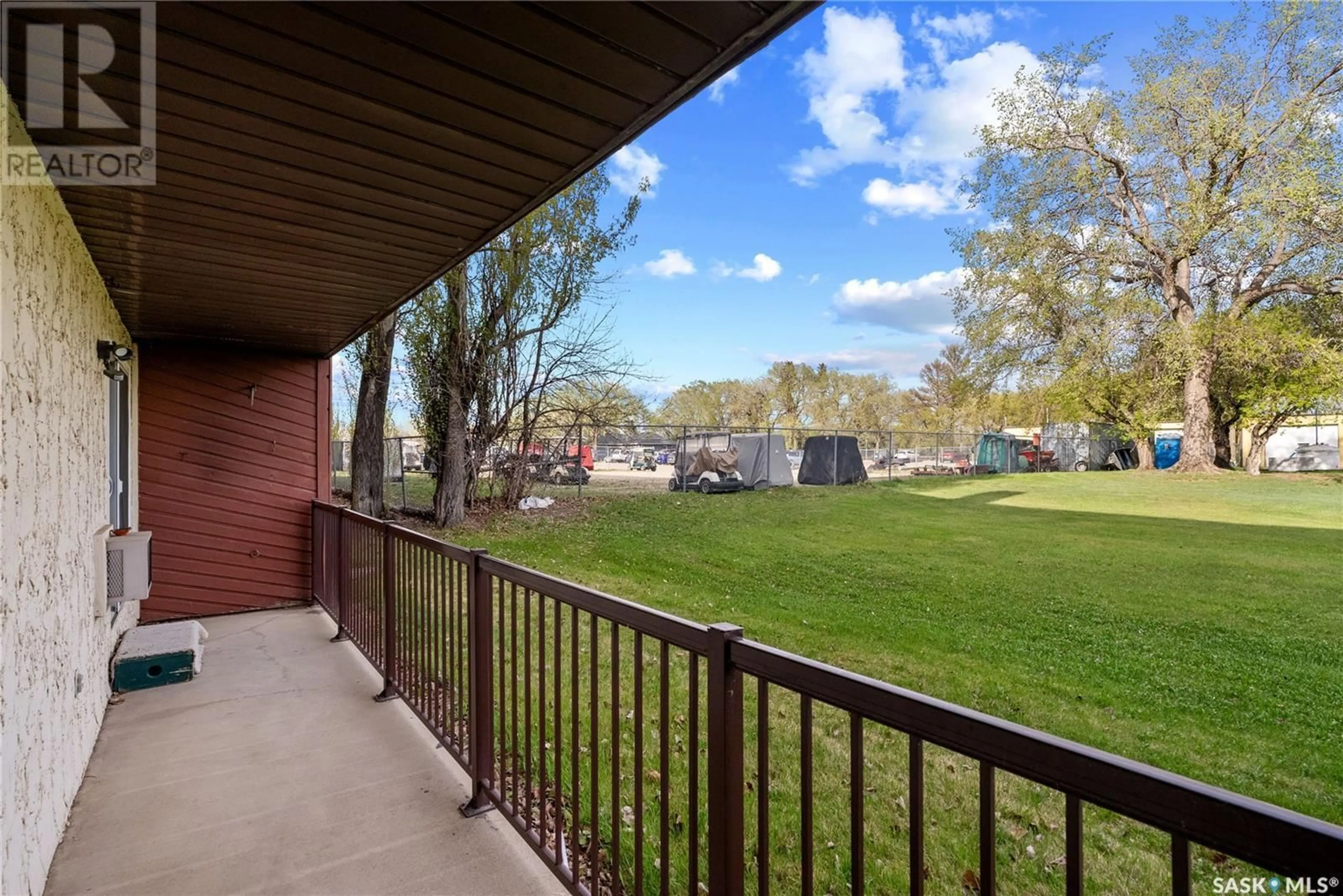 Patio, unknown for 103B - 4040 8TH STREET, Saskatoon Saskatchewan S7H5L4