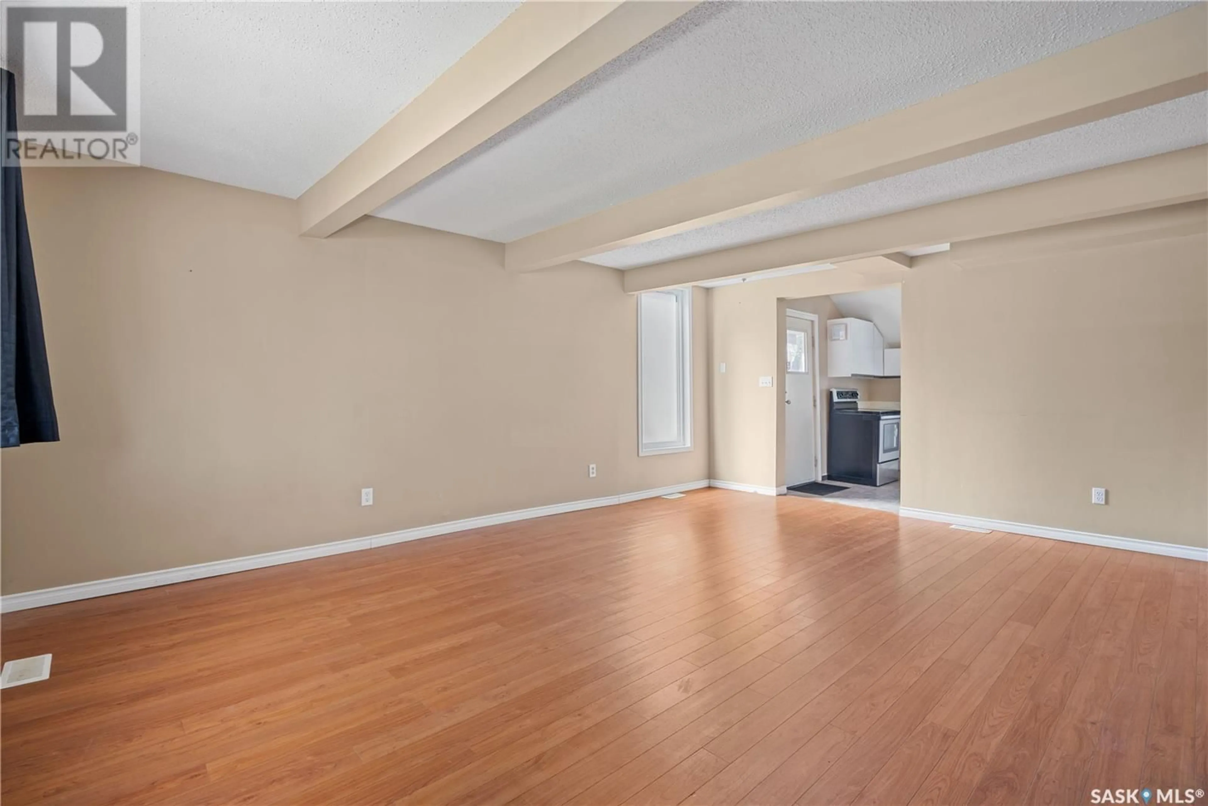 A pic of a room for 2060 QUEEN STREET, Regina Saskatchewan S4T4C1