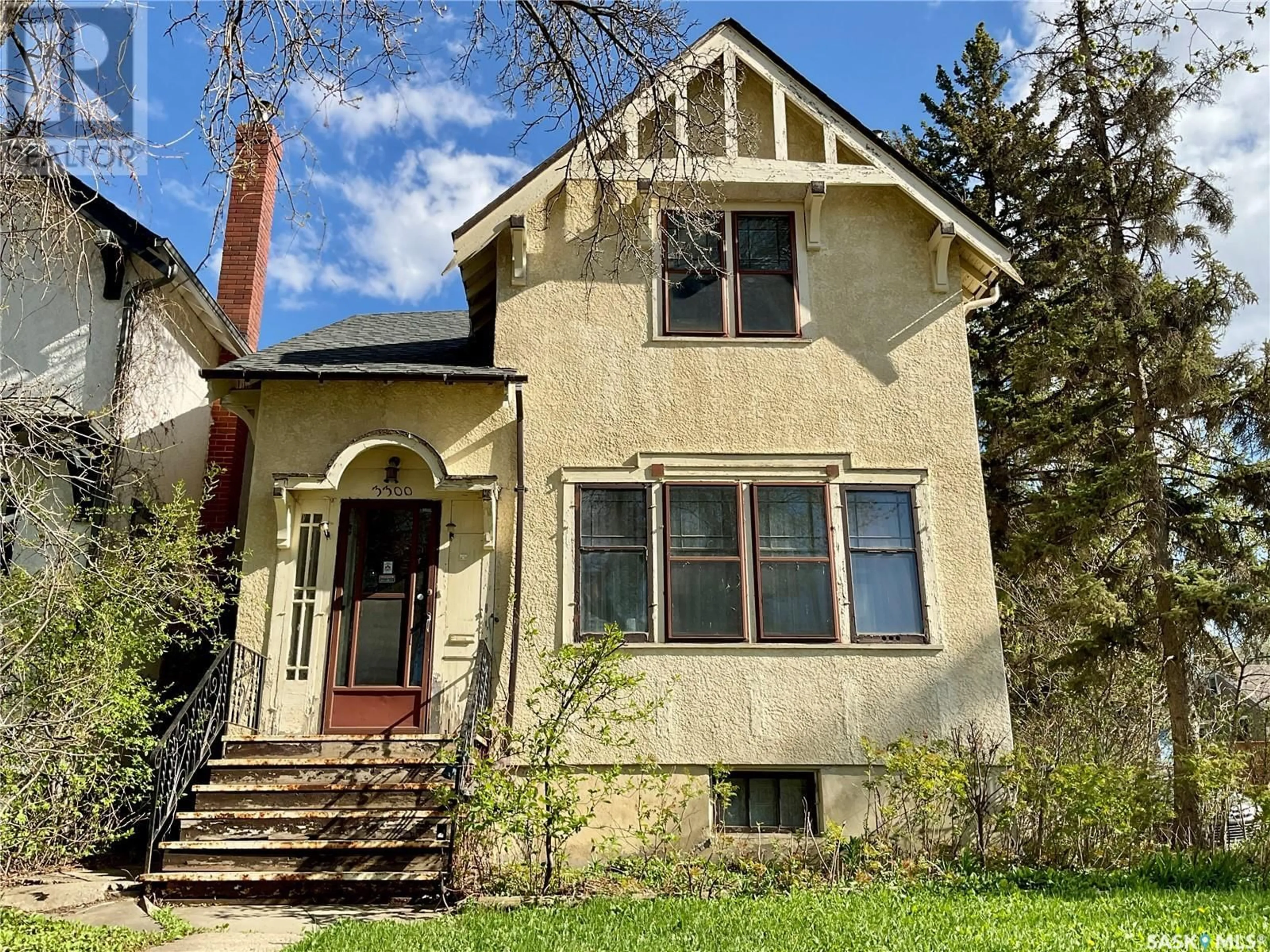 Home with brick exterior material, street for 3300 COLLEGE AVENUE, Regina Saskatchewan S4T1W2
