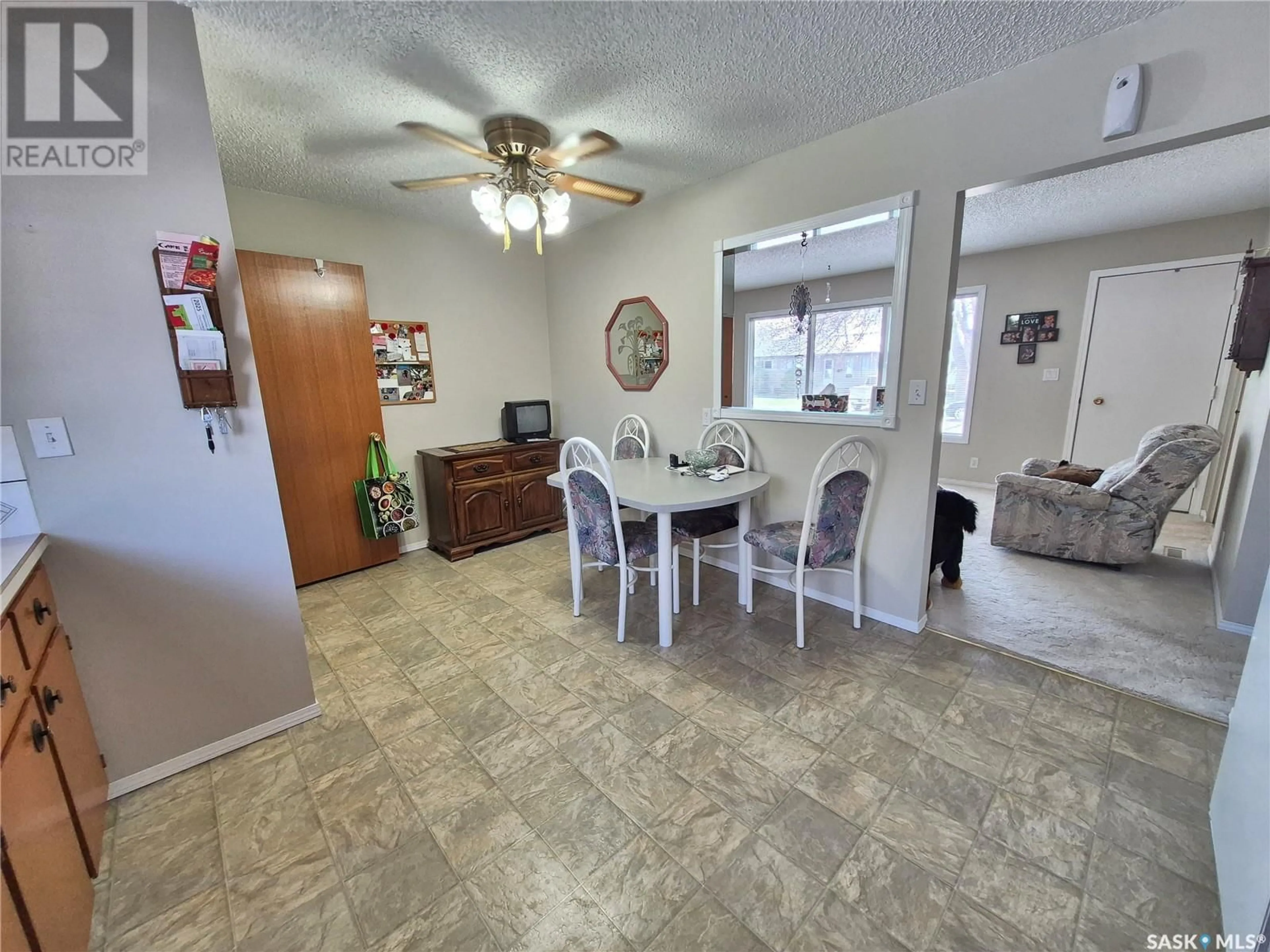A pic of a room for 210 HARVEY BAY, Weyburn Saskatchewan S4H2S7
