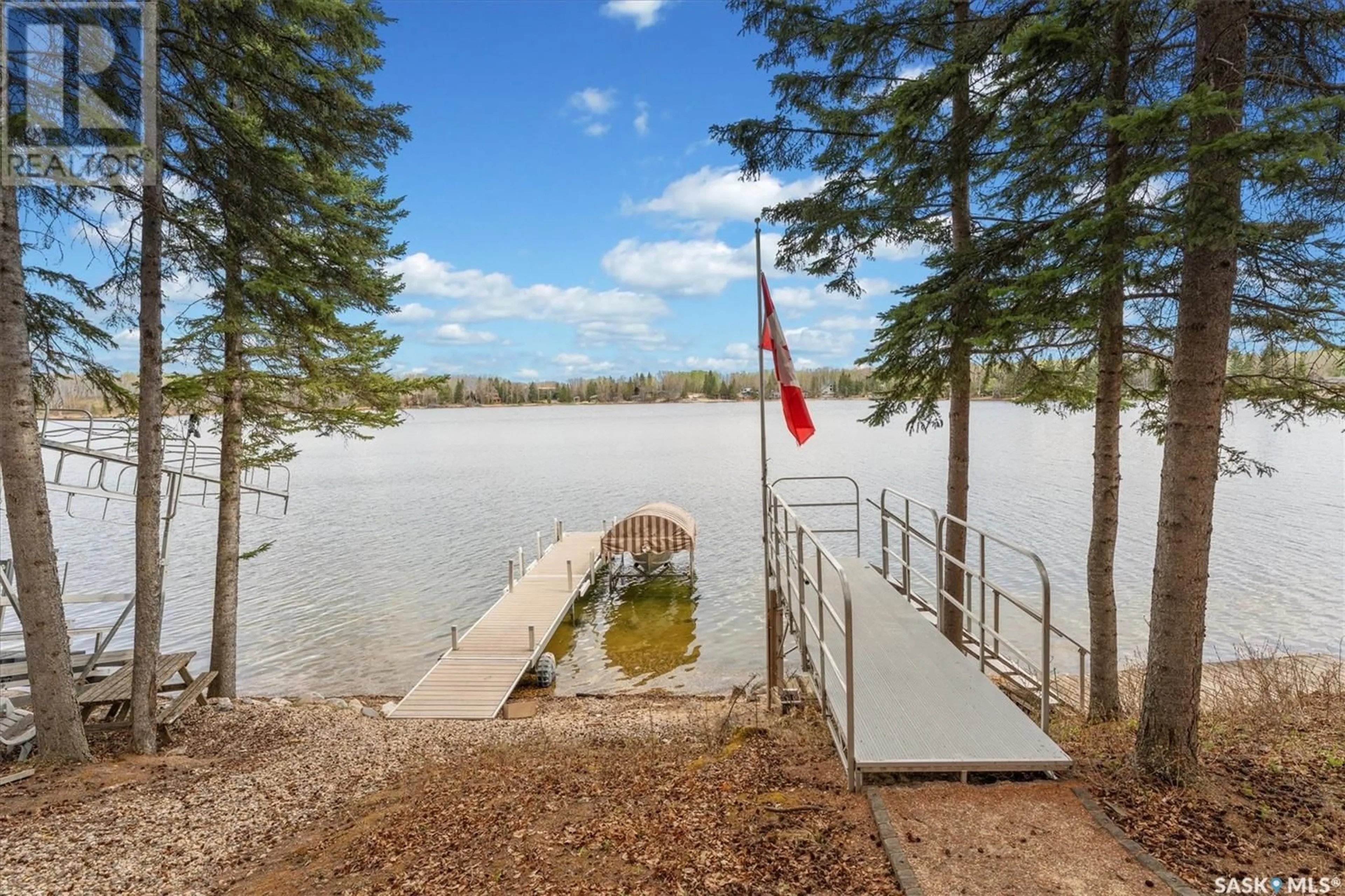 Patio, water/lake/river/ocean view for 134 LAKESHORE COURT, Echo Bay Saskatchewan S0J2G0