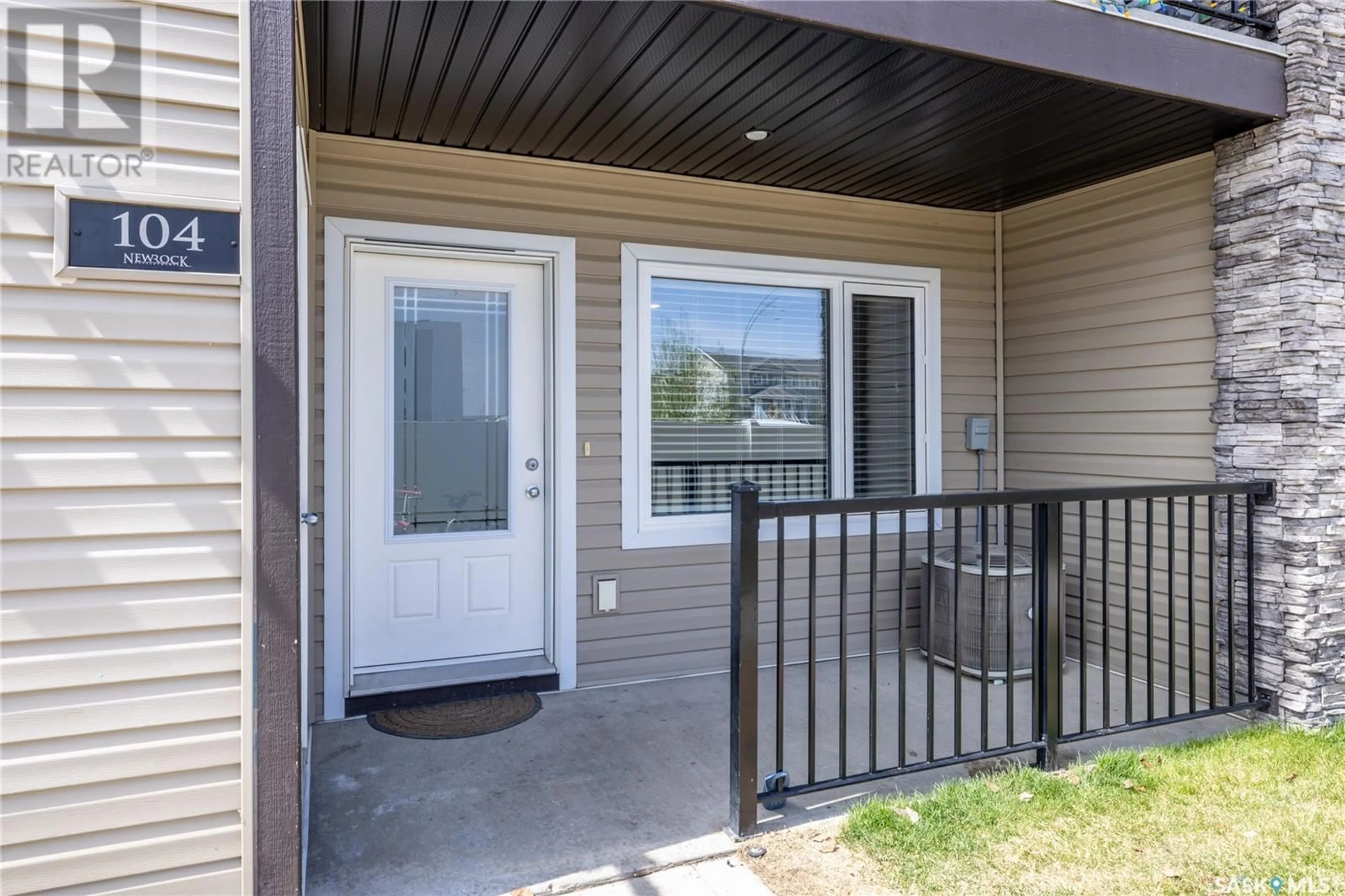 Unknown for 110 - 104 AKHTAR BEND, Saskatoon Saskatchewan S7W0Y9