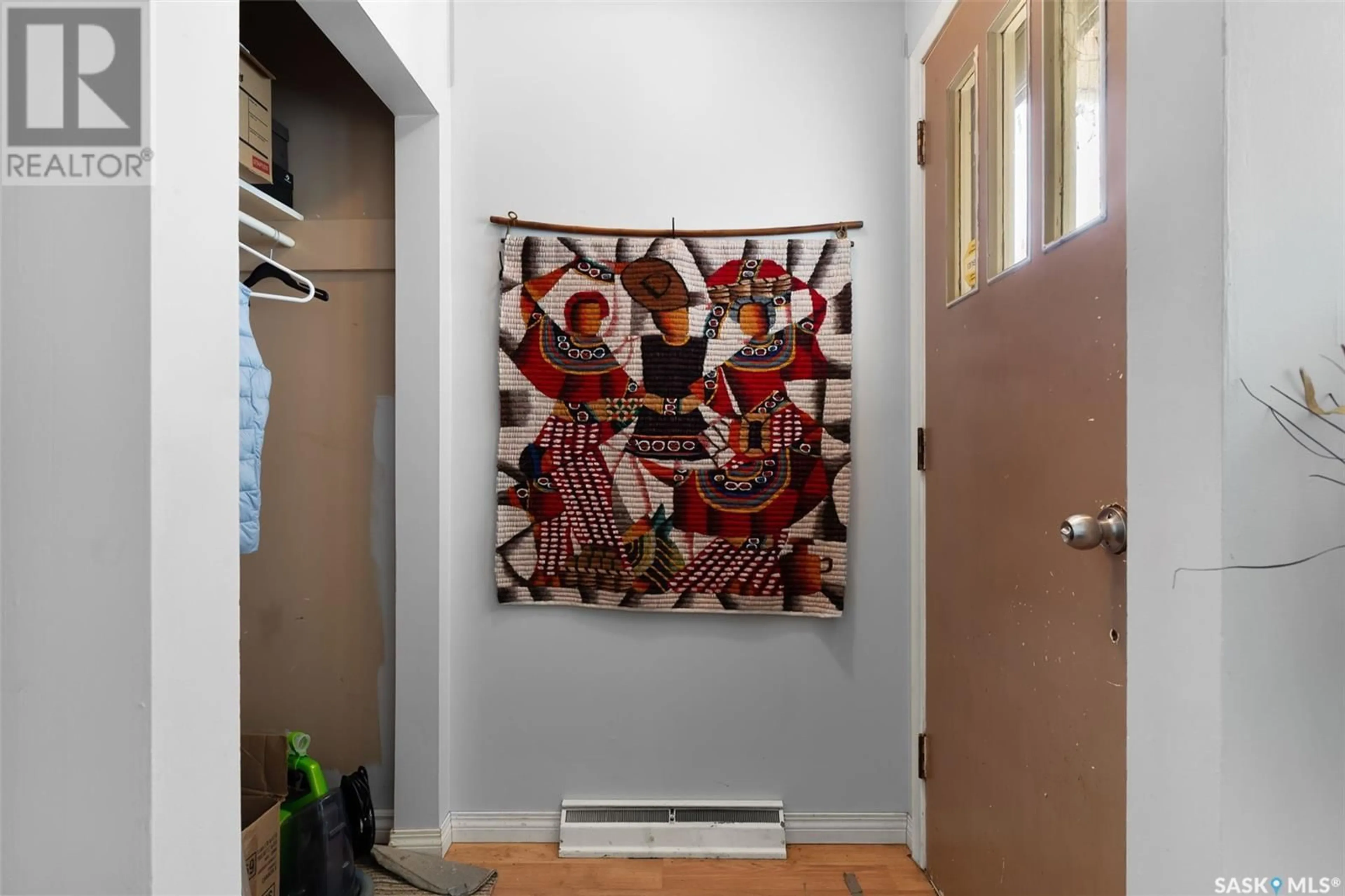 Indoor entryway for 127 QUEEN STREET, Milestone Saskatchewan S0G3L0