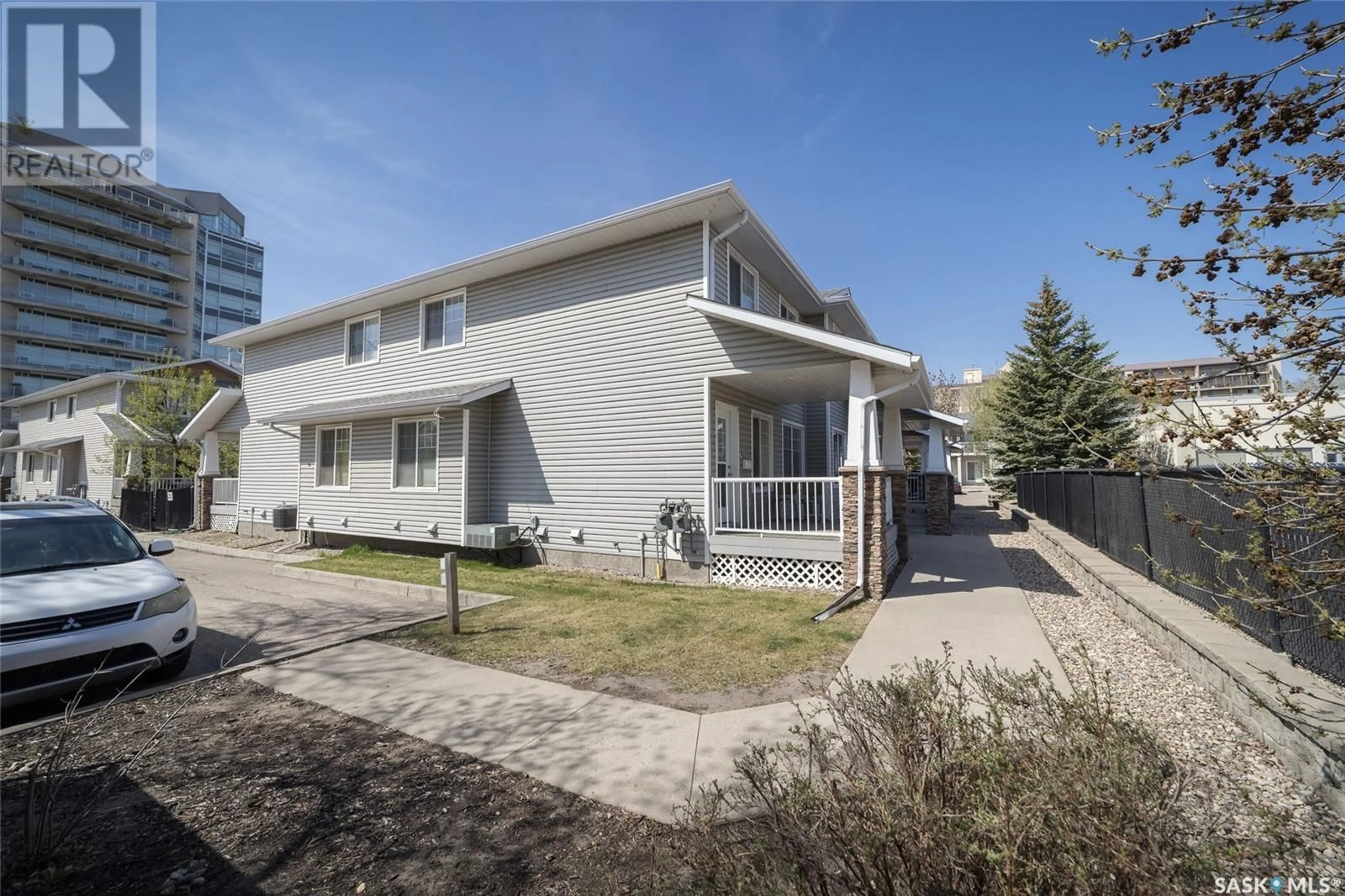 Unknown for 2231 TREETOP LANE, Regina Saskatchewan S4P4V8