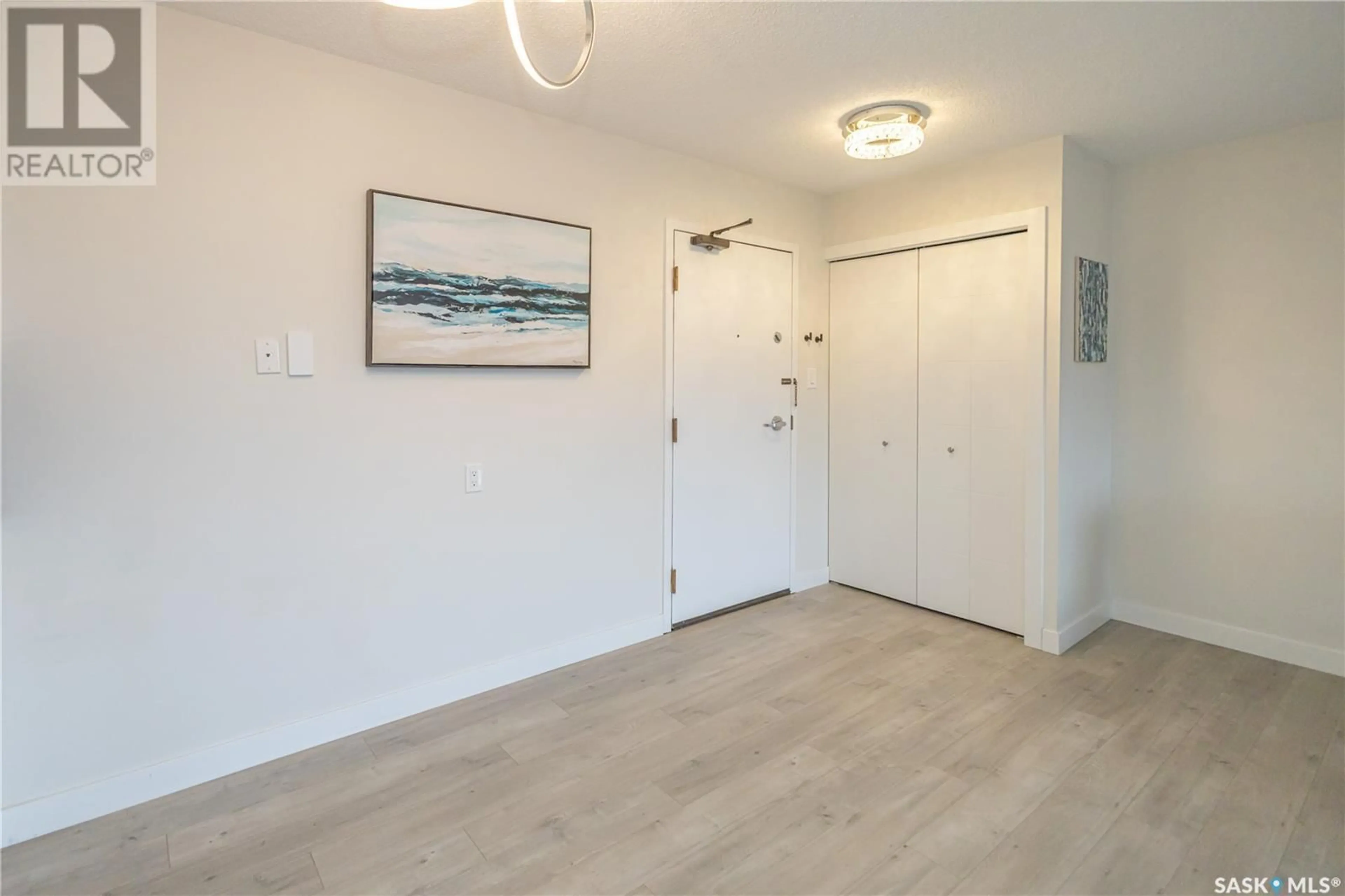 Unknown for 310 315 TAIT CRESCENT, Saskatoon Saskatchewan S7H5L6