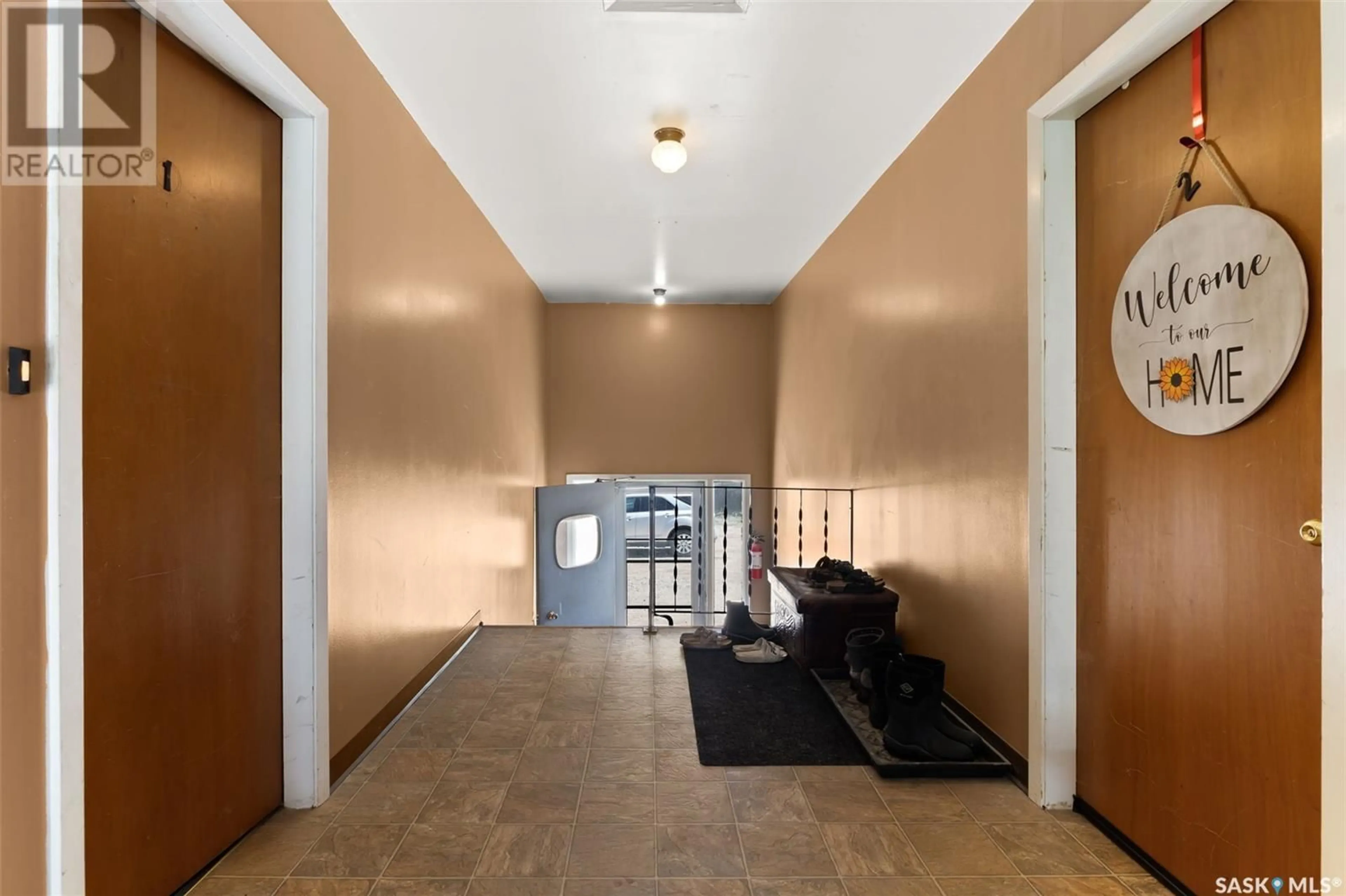 Indoor foyer for 220 QUEEN STREET, Milestone Saskatchewan S0G3L0