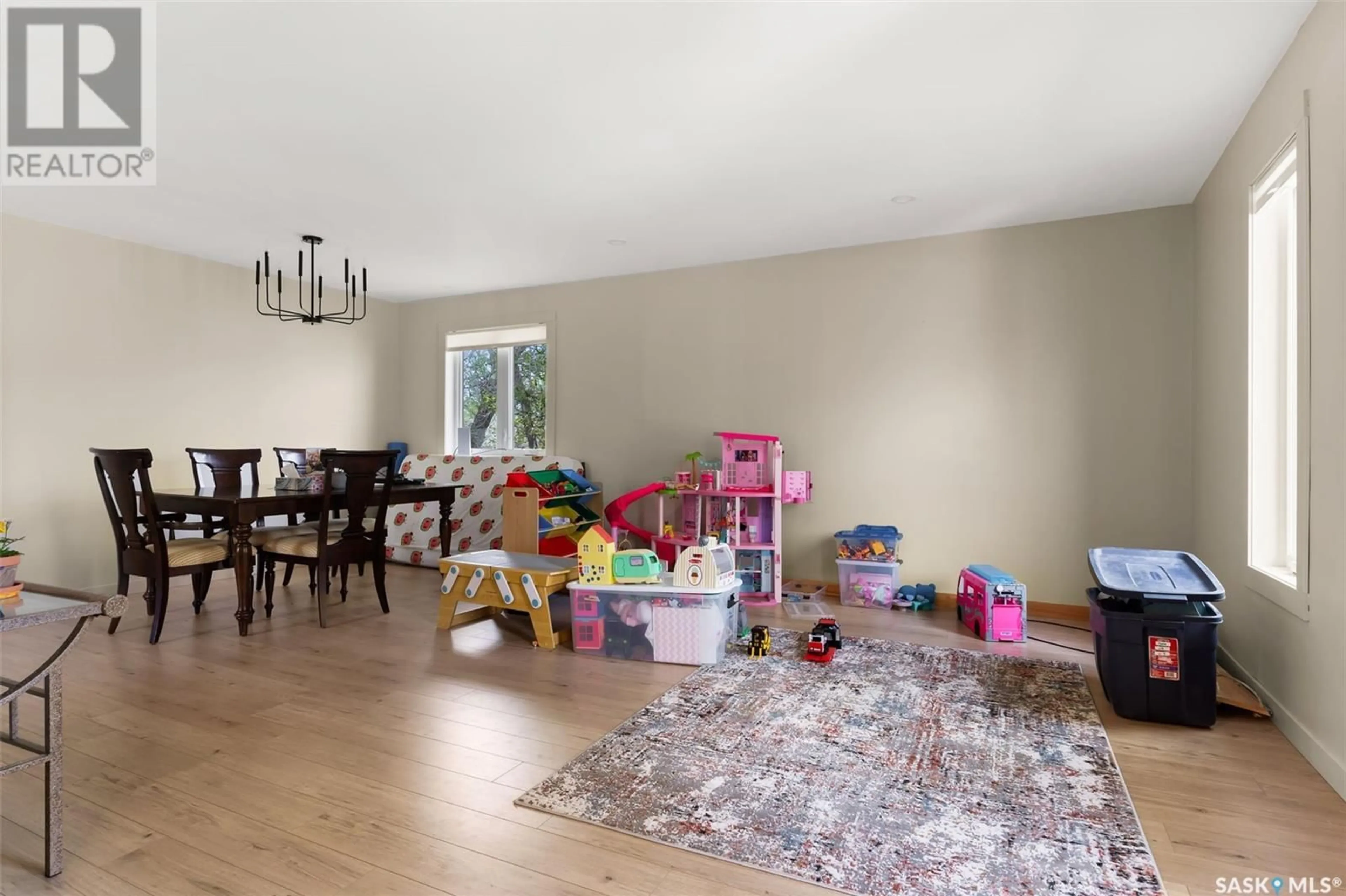 A pic of a room for 121 5TH STREET, Milestone Saskatchewan S0G3L0