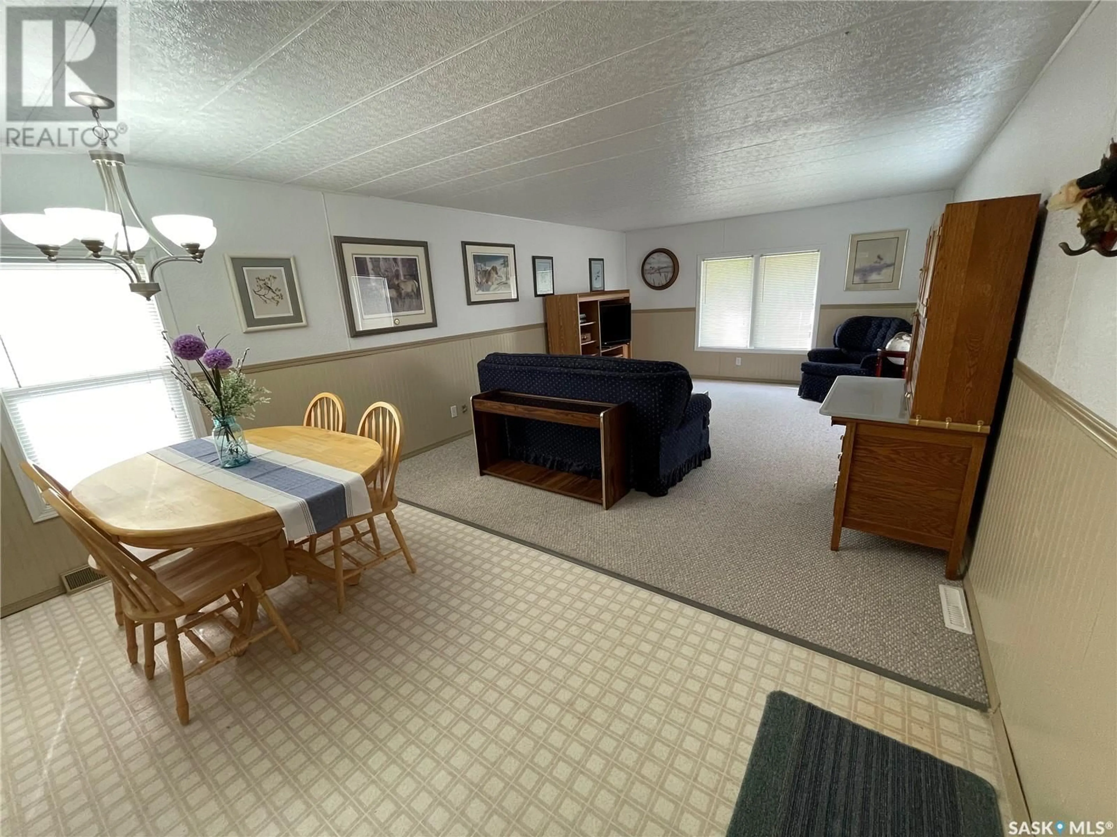 A pic of a room for 614 2ND STREET, Meadow Lake Saskatchewan S9X1H7