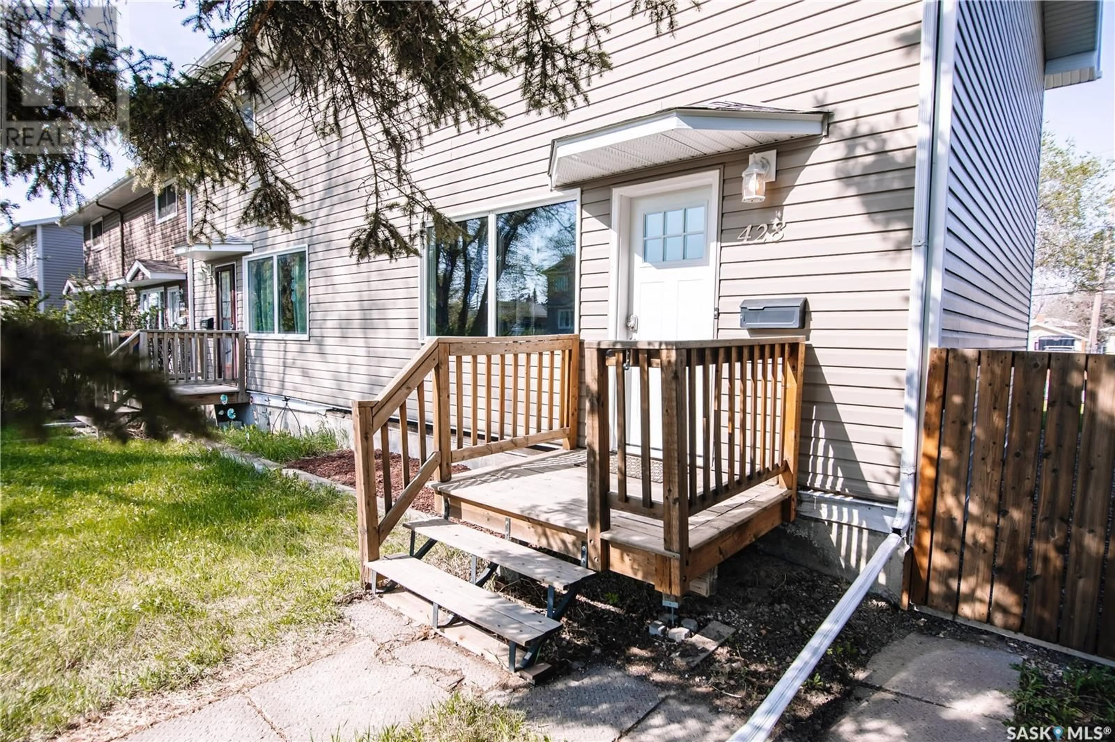 Patio, street for 428 CORNWALL STREET, Regina Saskatchewan S4R2G8