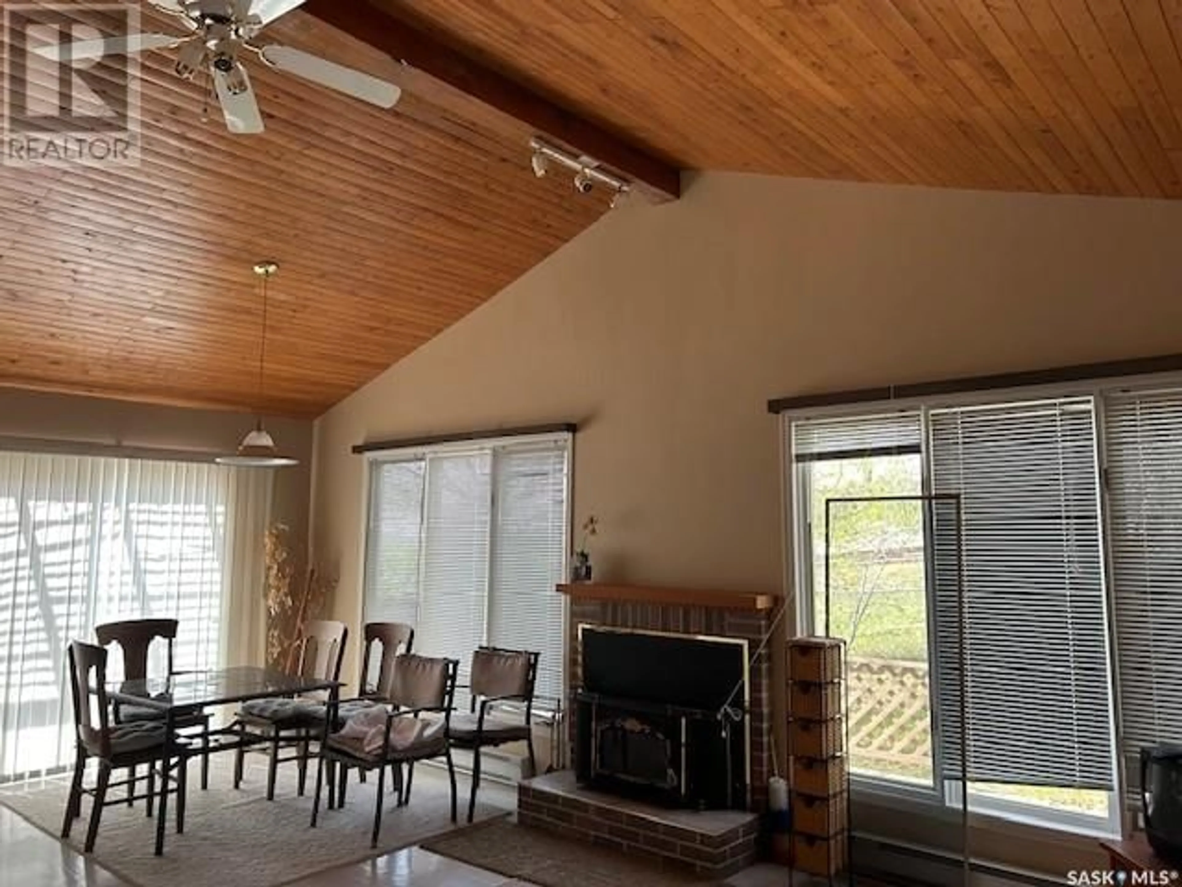 A pic of a room for 5 ALICE CRESCENT, Buffalo Pound Lake Saskatchewan S0H4C0
