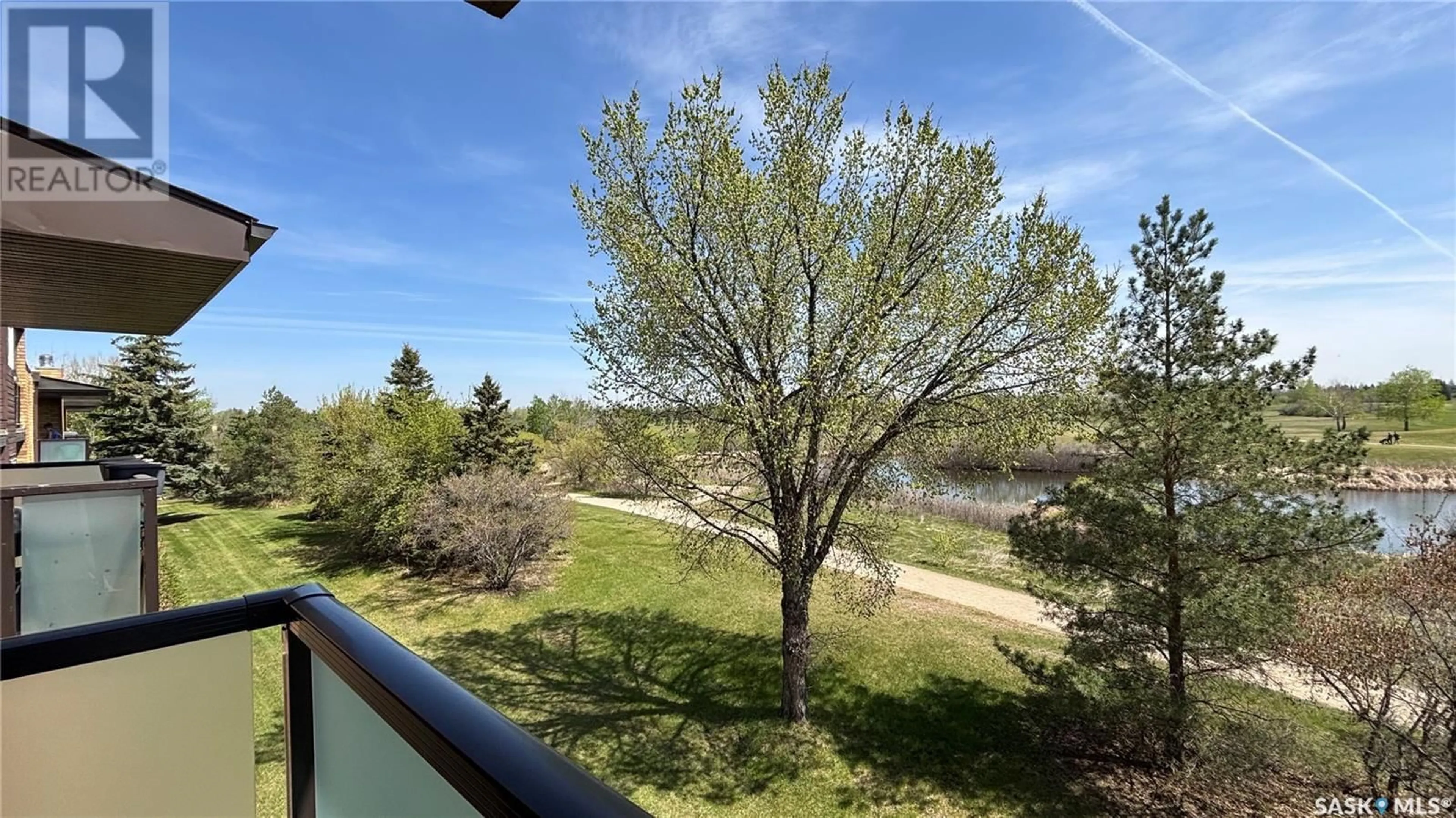 Balcony in the apartment, water/lake/river/ocean view for 304 415 TAIT COURT, Saskatoon Saskatchewan S7H5L3