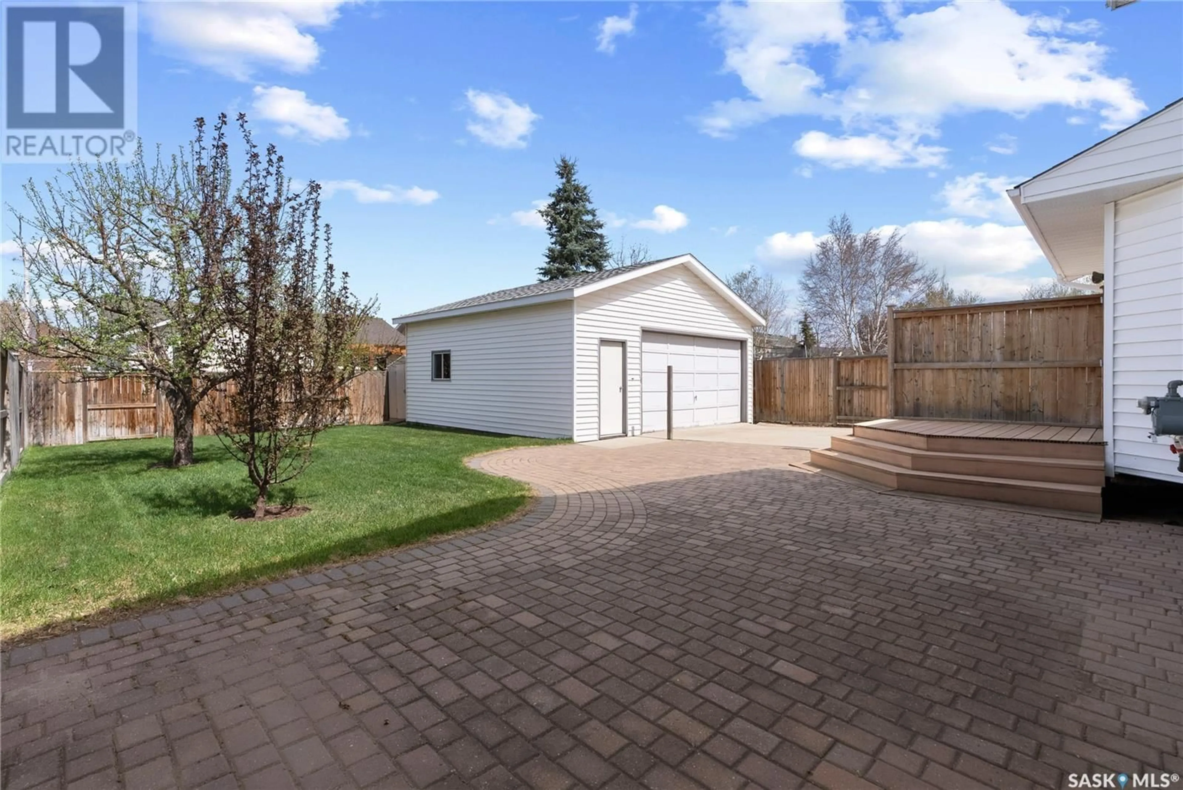 Unknown for 427 GARVIE ROAD, Saskatoon Saskatchewan S7S1A2