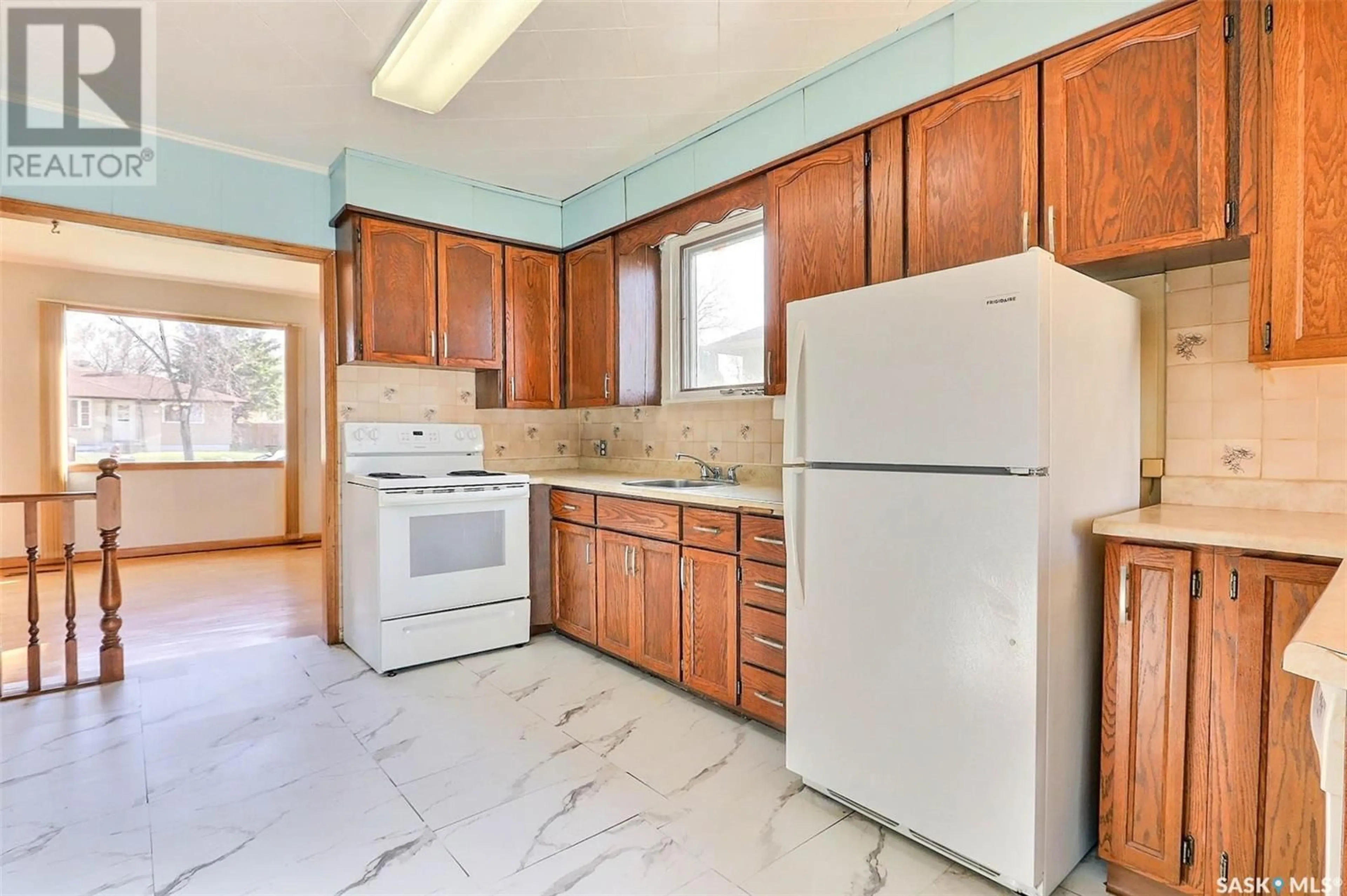 Standard kitchen, ceramic/tile floor for 784 4TH STREET, Prince Albert Saskatchewan S6V0K3