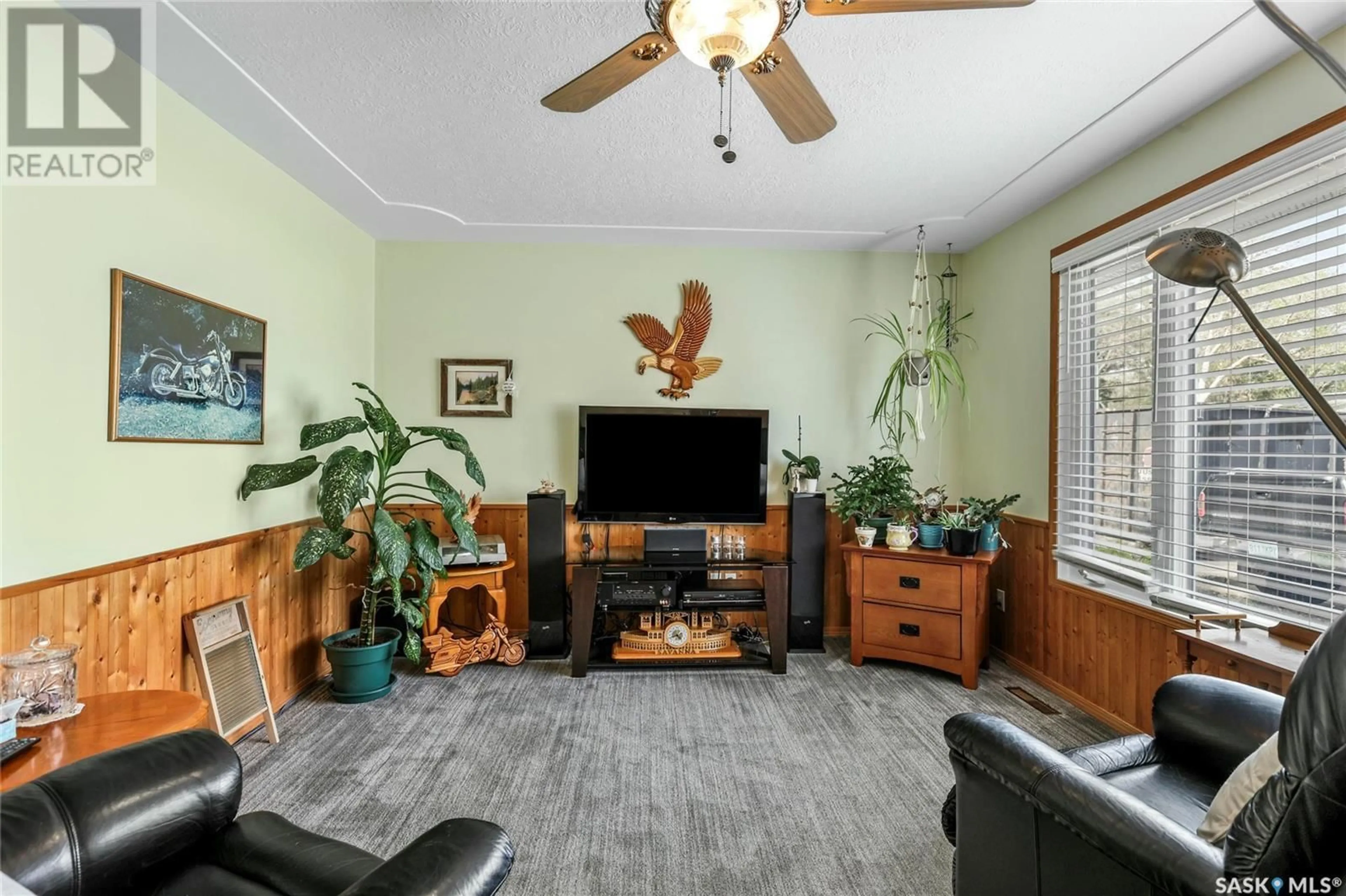 Living room with furniture, unknown for 1038 CAMPBELL STREET, Regina Saskatchewan S4T5P4