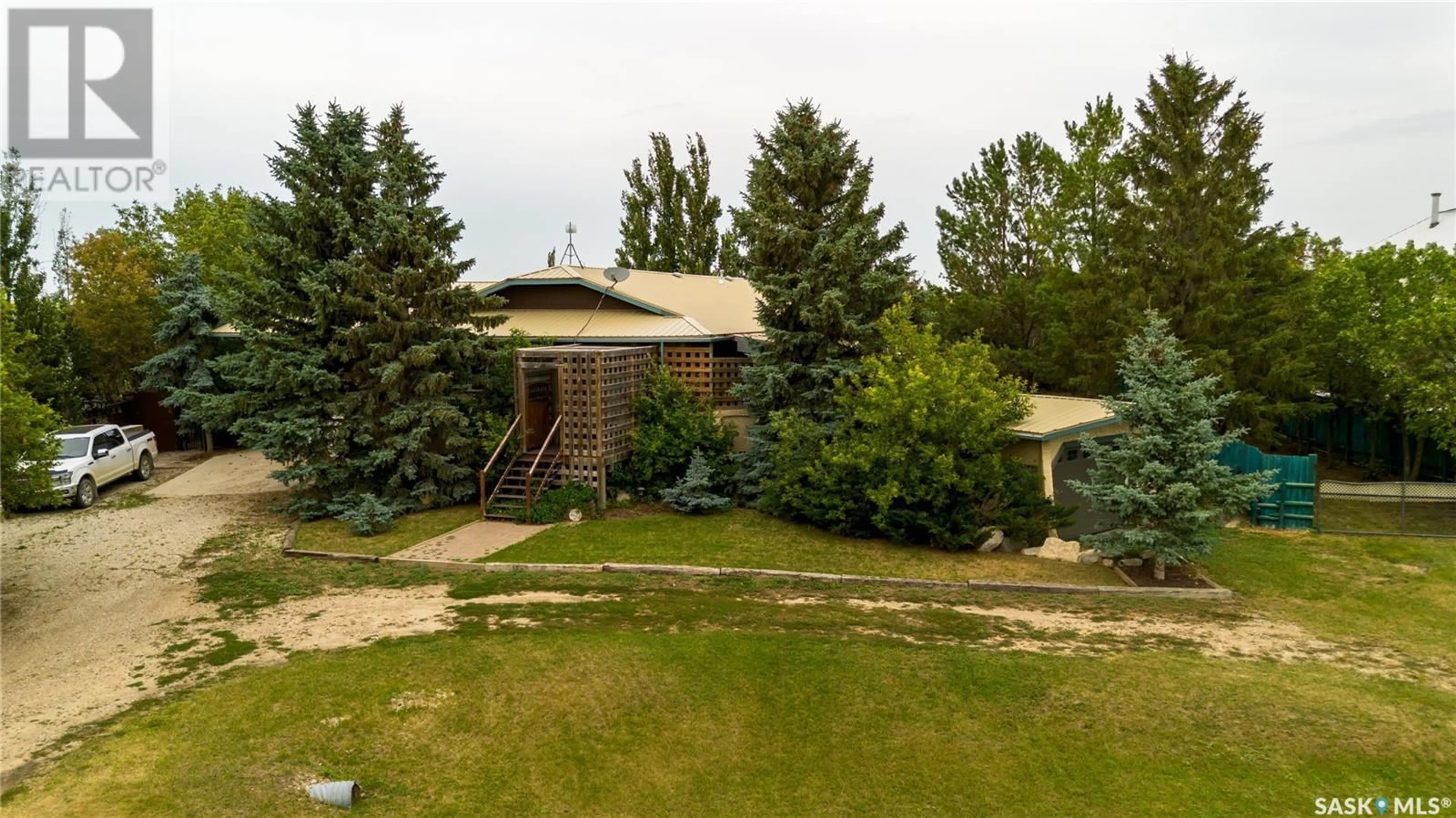 A pic from outside/outdoor area/front of a property/back of a property/a pic from drone, unknown for 3 COLONY LN, Lajord Rm No. 128 Saskatchewan S4L5B1