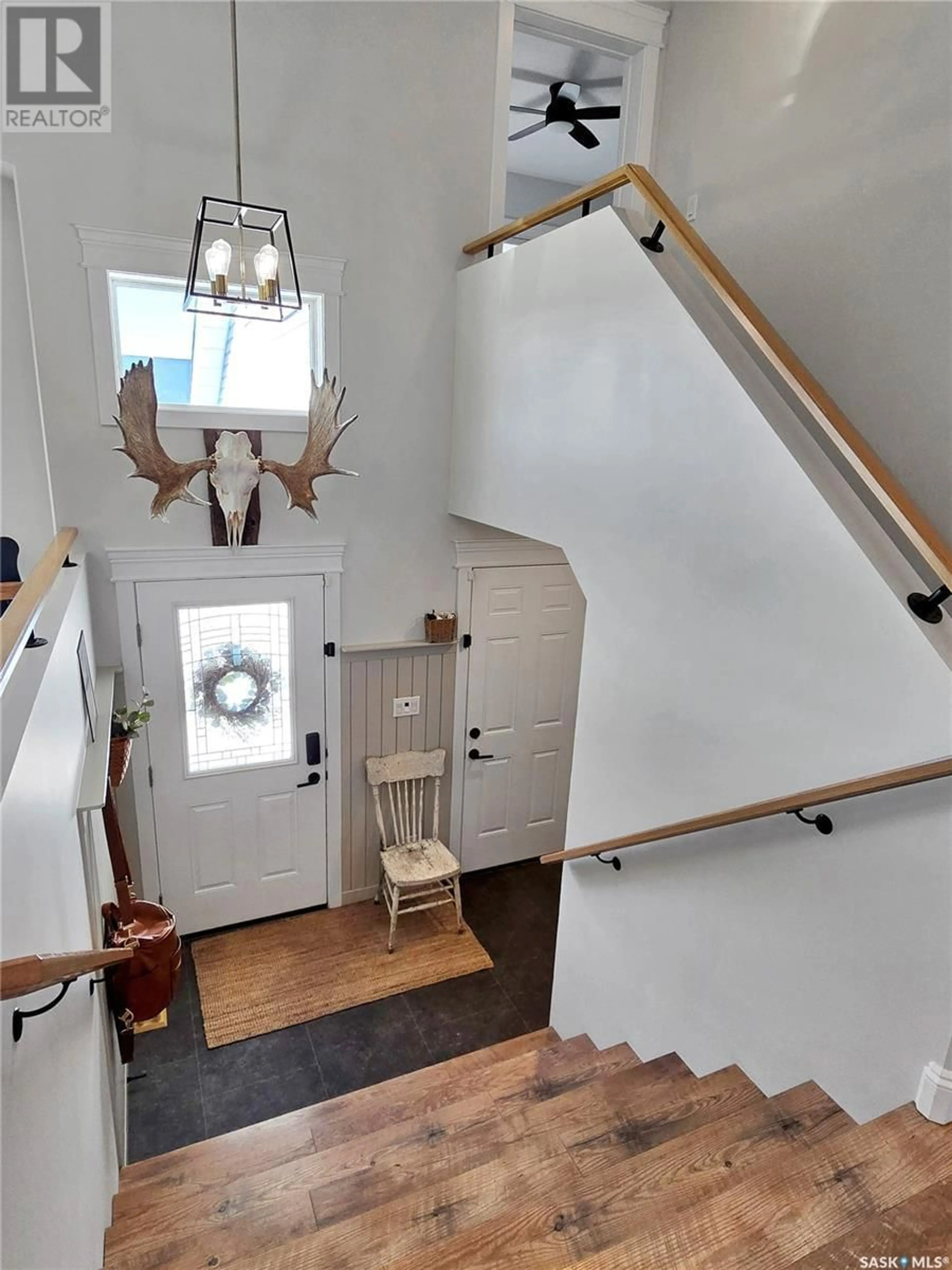 Stairs for 608 PEBBLE BEACH BOULEVARD, Warman Saskatchewan S0K4S4