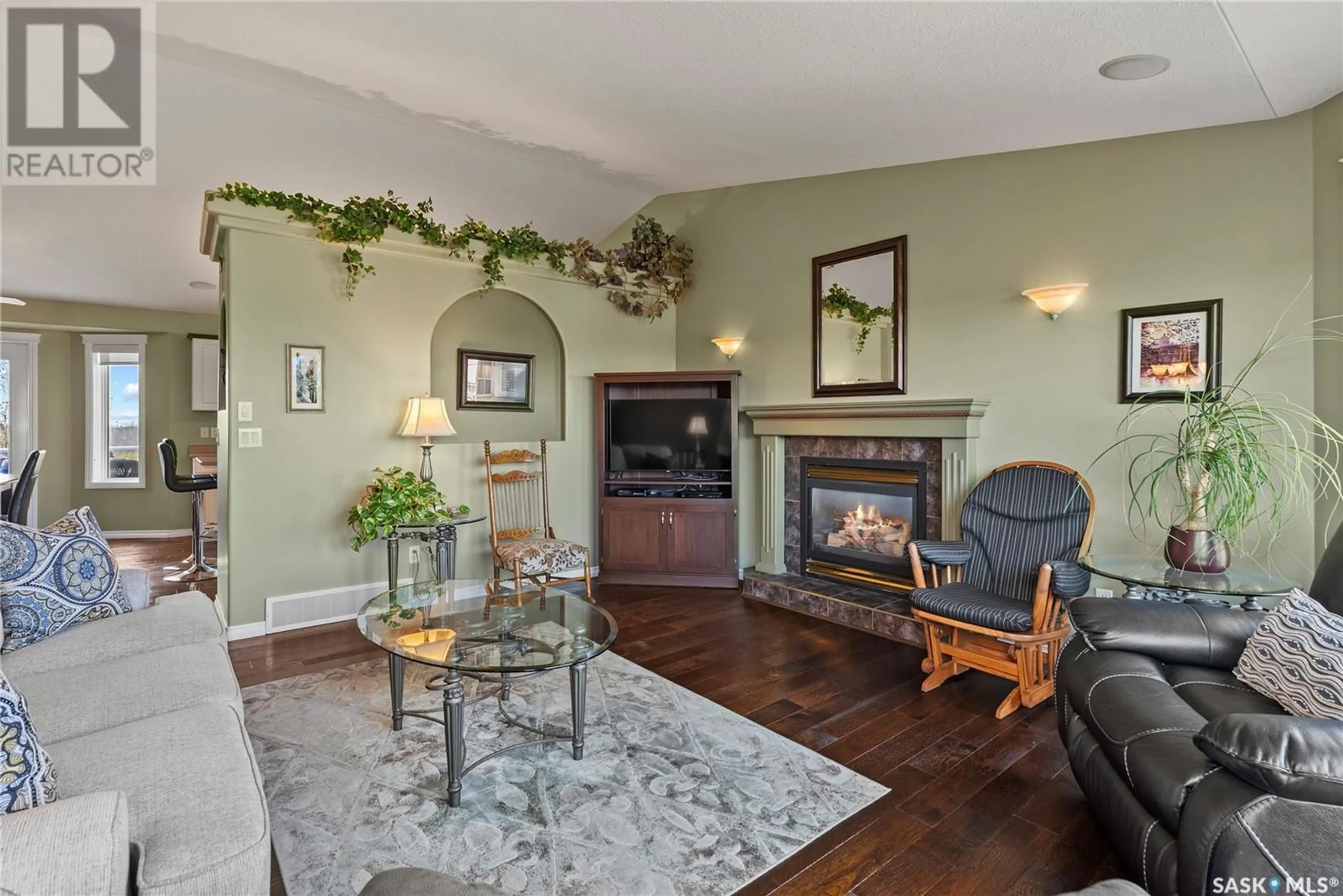 Living room with furniture, unknown for 414 POBRAN COURT, Saskatoon Saskatchewan S7S1L4