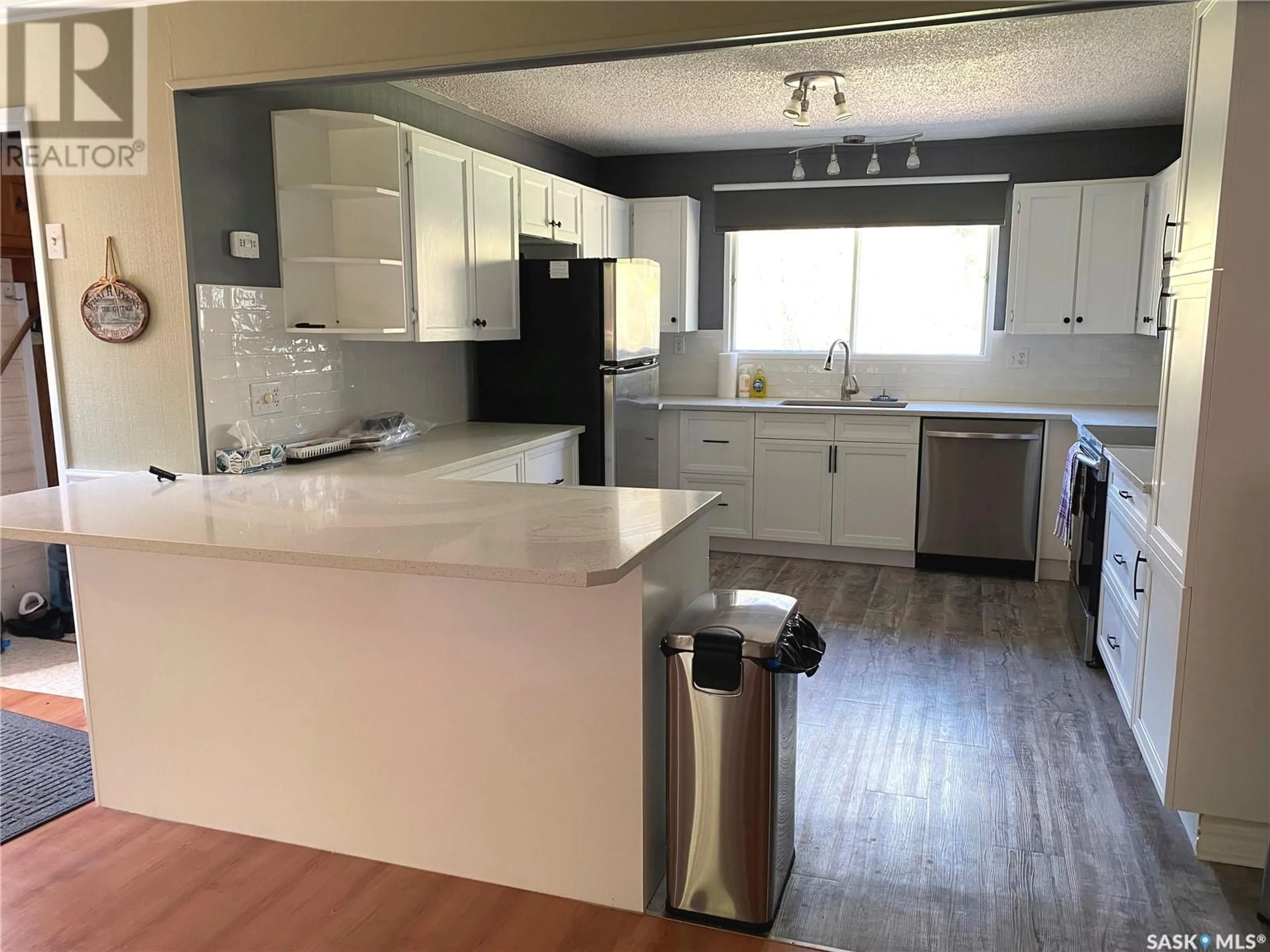 Open concept kitchen, unknown for 201 LILAC DRIVE, Katepwa Beach Saskatchewan S0G2K0