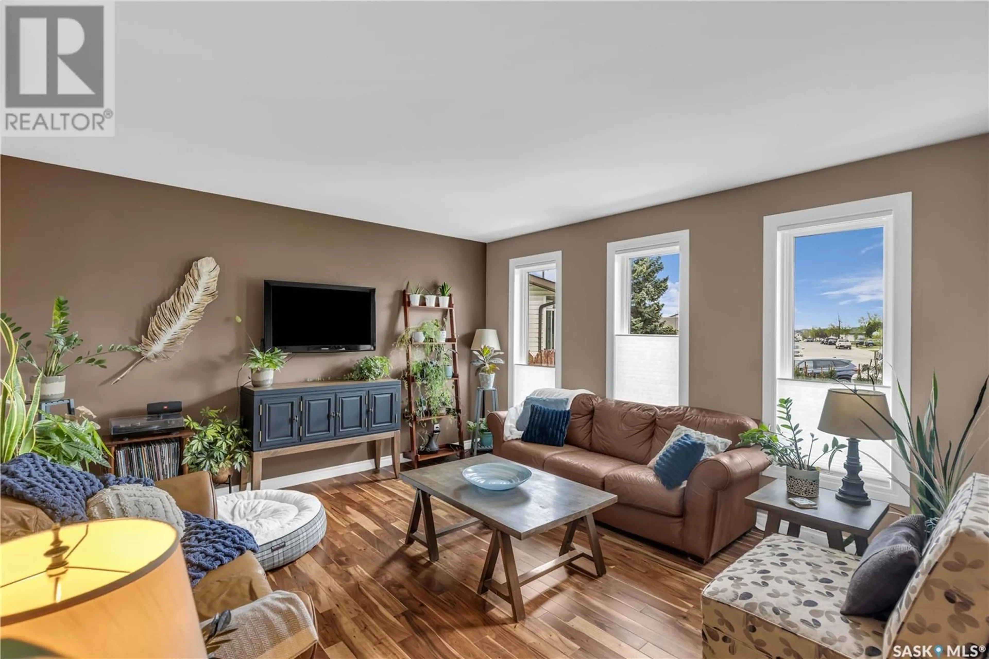 Living room with furniture, unknown for 319 ARMSTRONG WAY, Saskatoon Saskatchewan S7N3M8