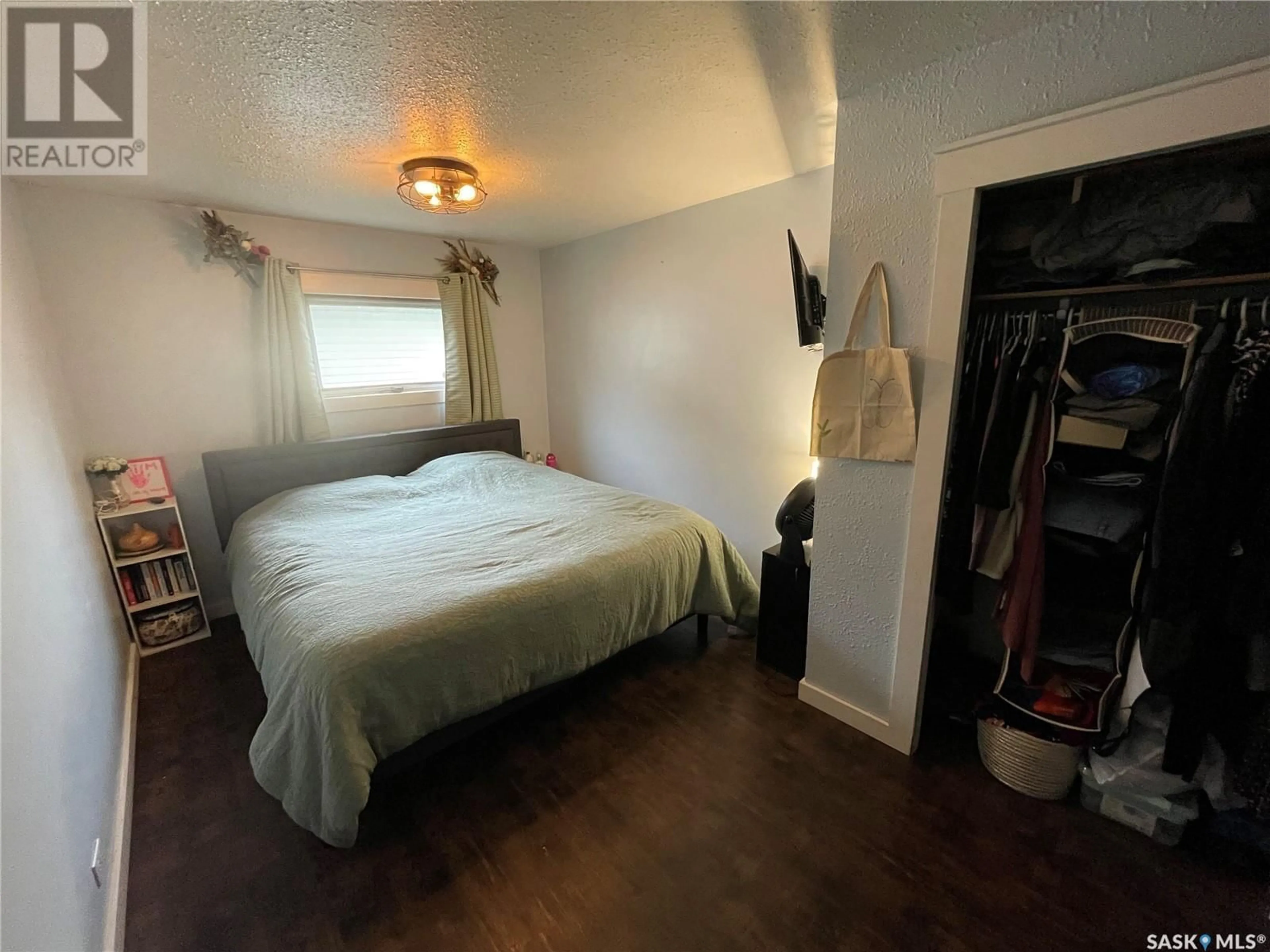 A pic of a room for 409 4TH STREET, Meadow Lake Saskatchewan S9X1Y4