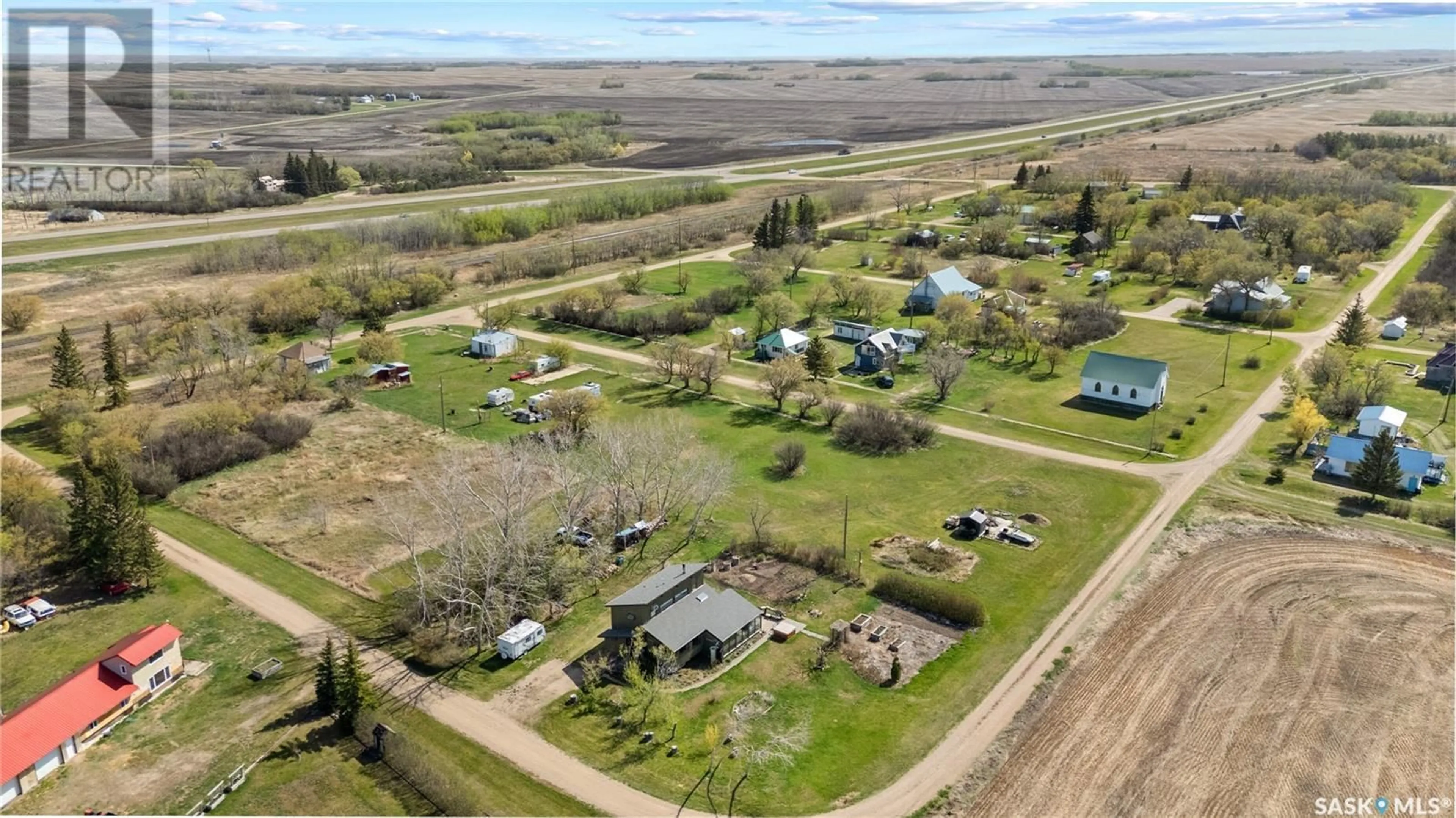 A pic from outside/outdoor area/front of a property/back of a property/a pic from drone, unknown for 17 OAK STREET, Ruddell Saskatchewan S0M2S0