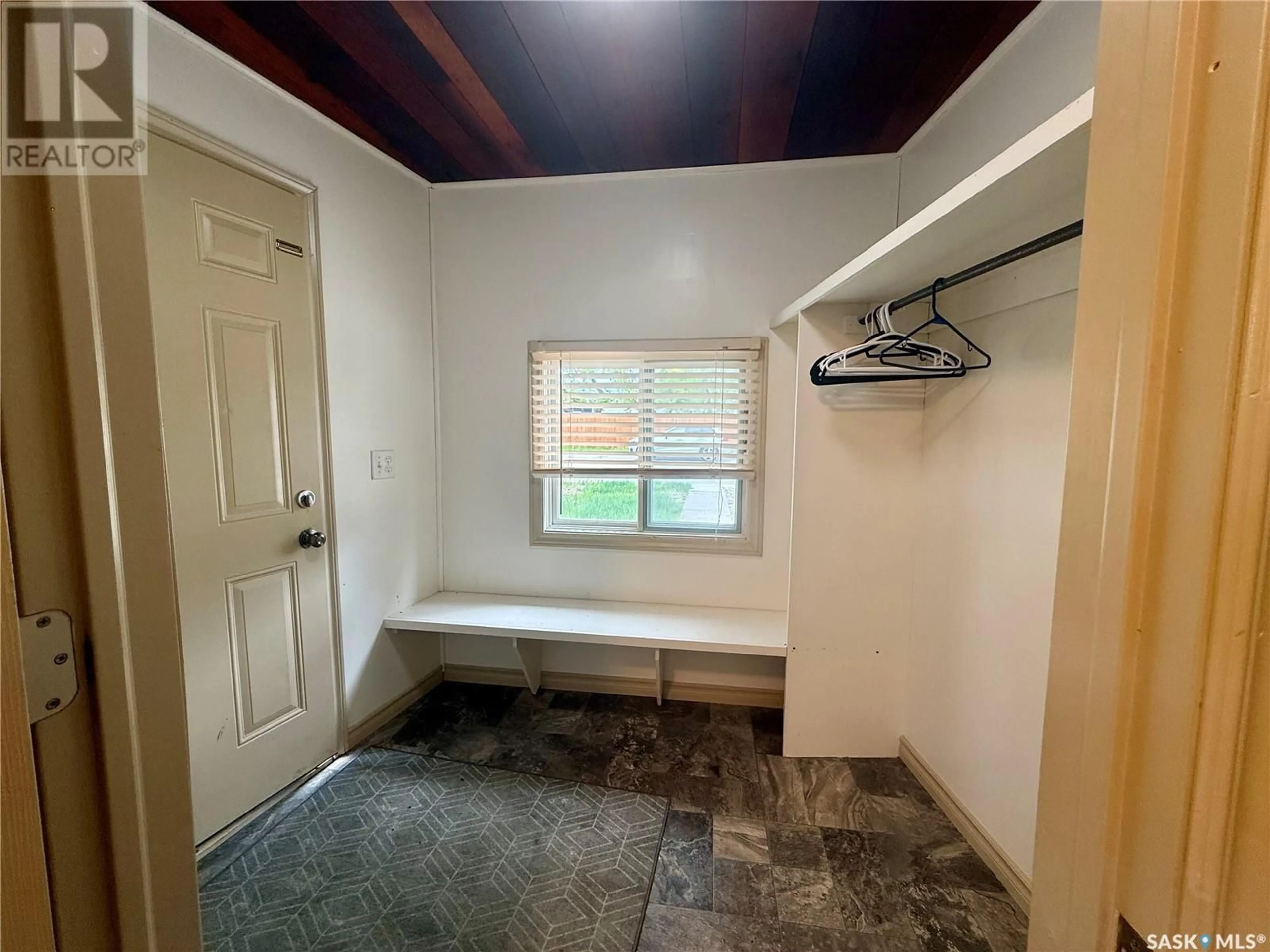 A pic of a room for 17 MERRITT CRESCENT, Regina Saskatchewan S4T5X9
