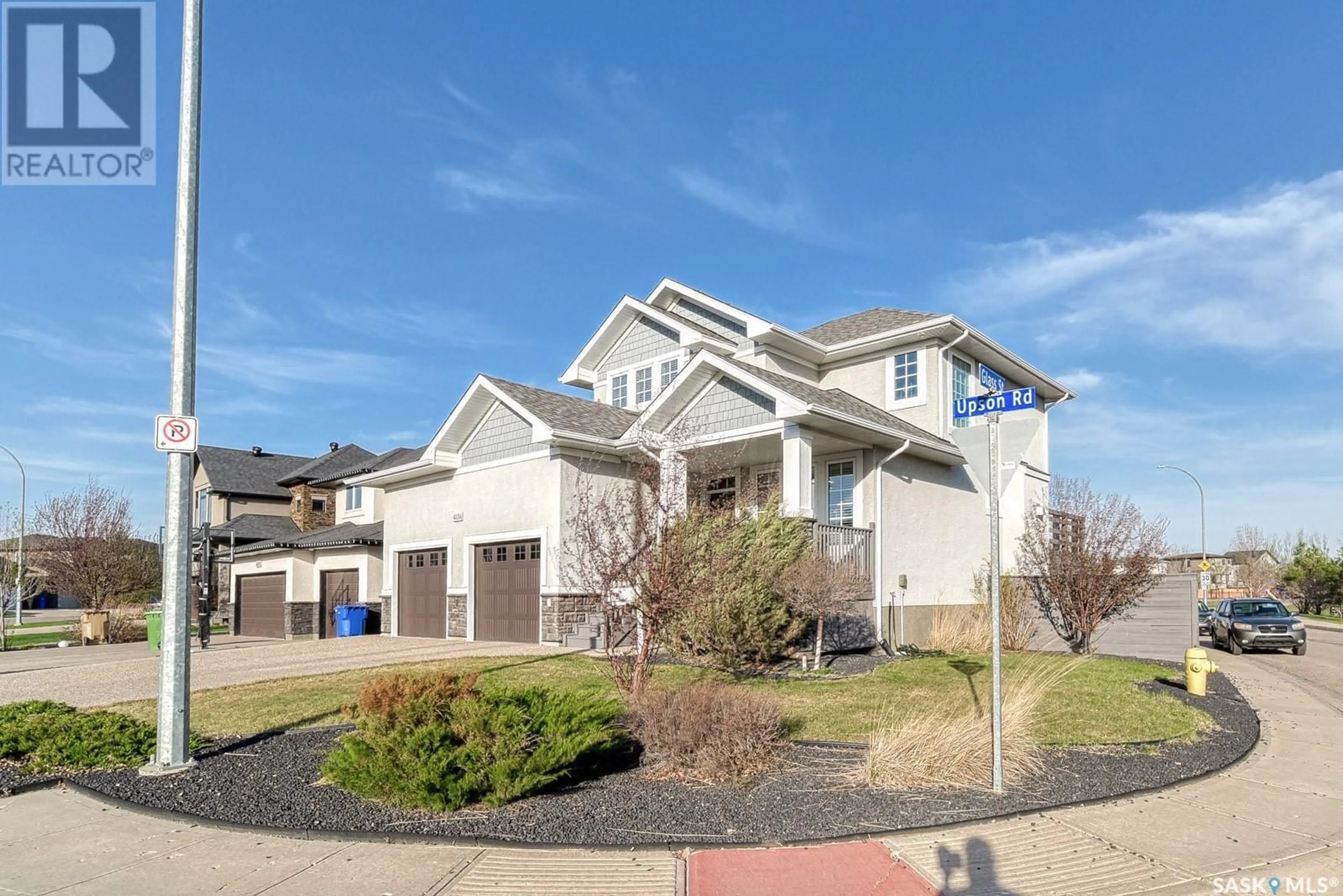 Home with vinyl exterior material, street for 4834 UPSON ROAD, Regina Saskatchewan S4W0A6