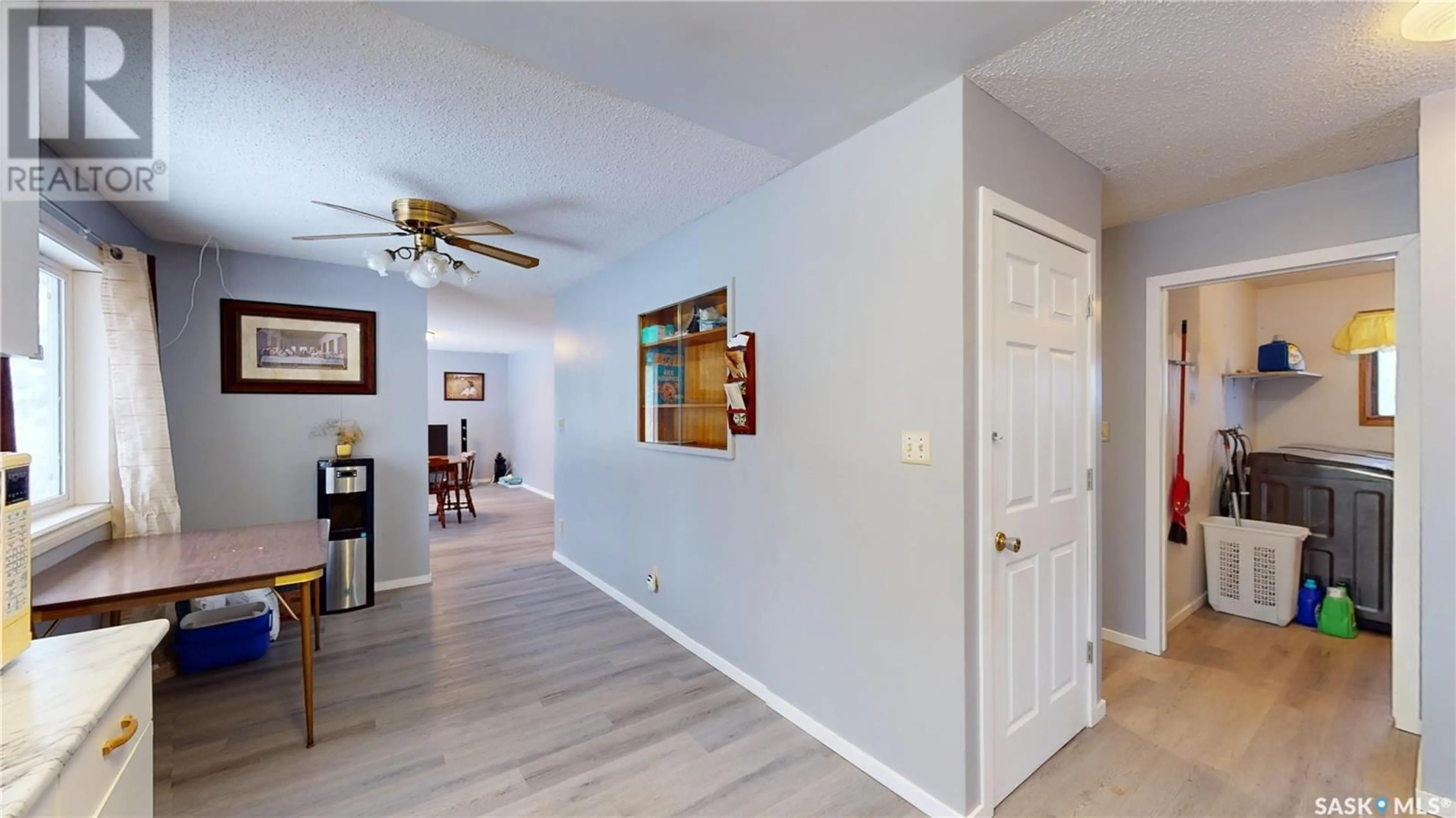 Indoor entryway for 306 BROADWAY AVENUE, Moosomin Saskatchewan S0G3N0