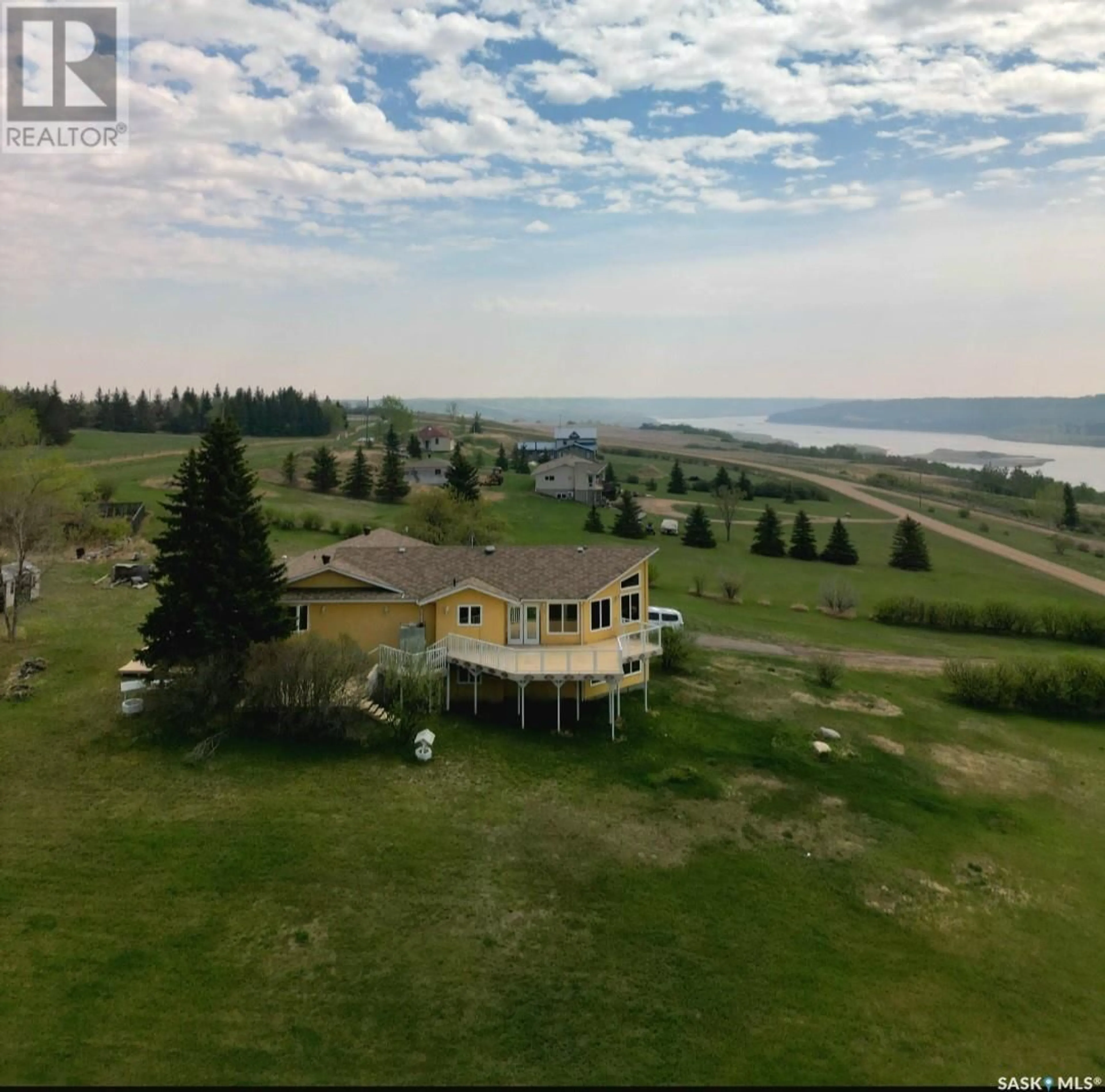 A pic from outside/outdoor area/front of a property/back of a property/a pic from drone, water/lake/river/ocean view for HAMLIN RIVERVIEW ACRES, North Battleford Rm No. 437 Saskatchewan S9A2X4