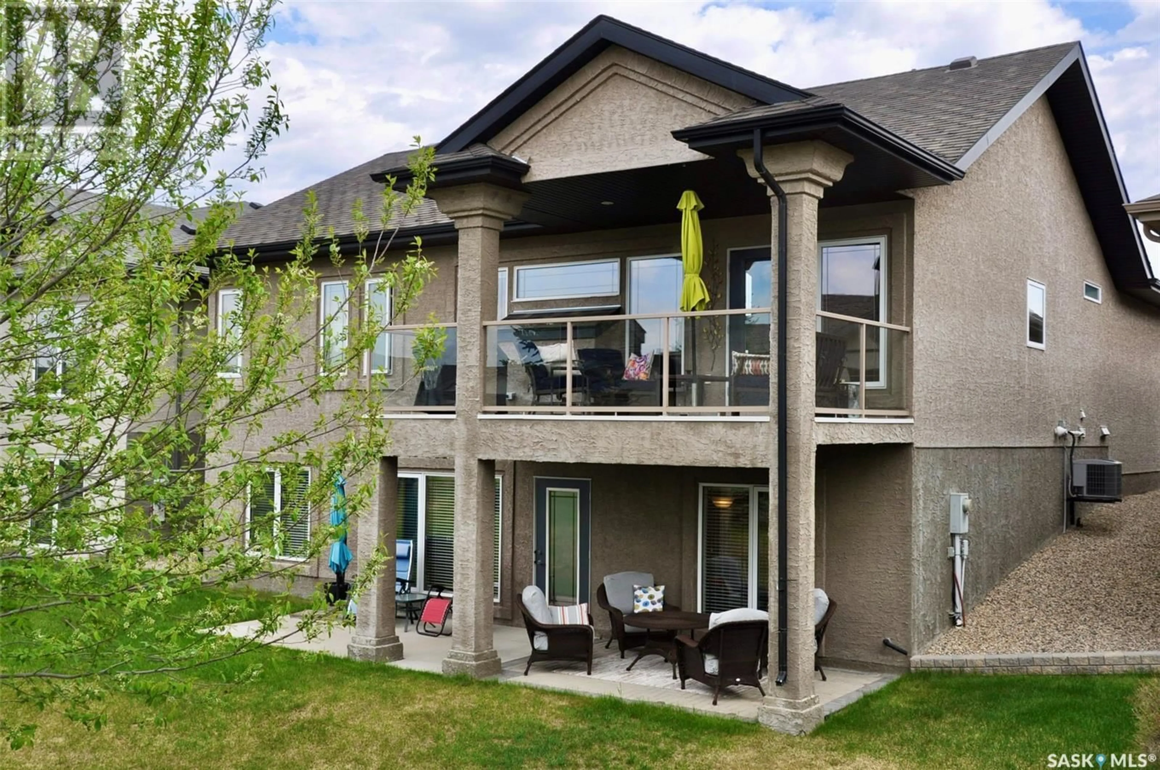 Home with vinyl exterior material, building for 132 201 CARTWRIGHT TERRACE, Saskatoon Saskatchewan S7T0A4
