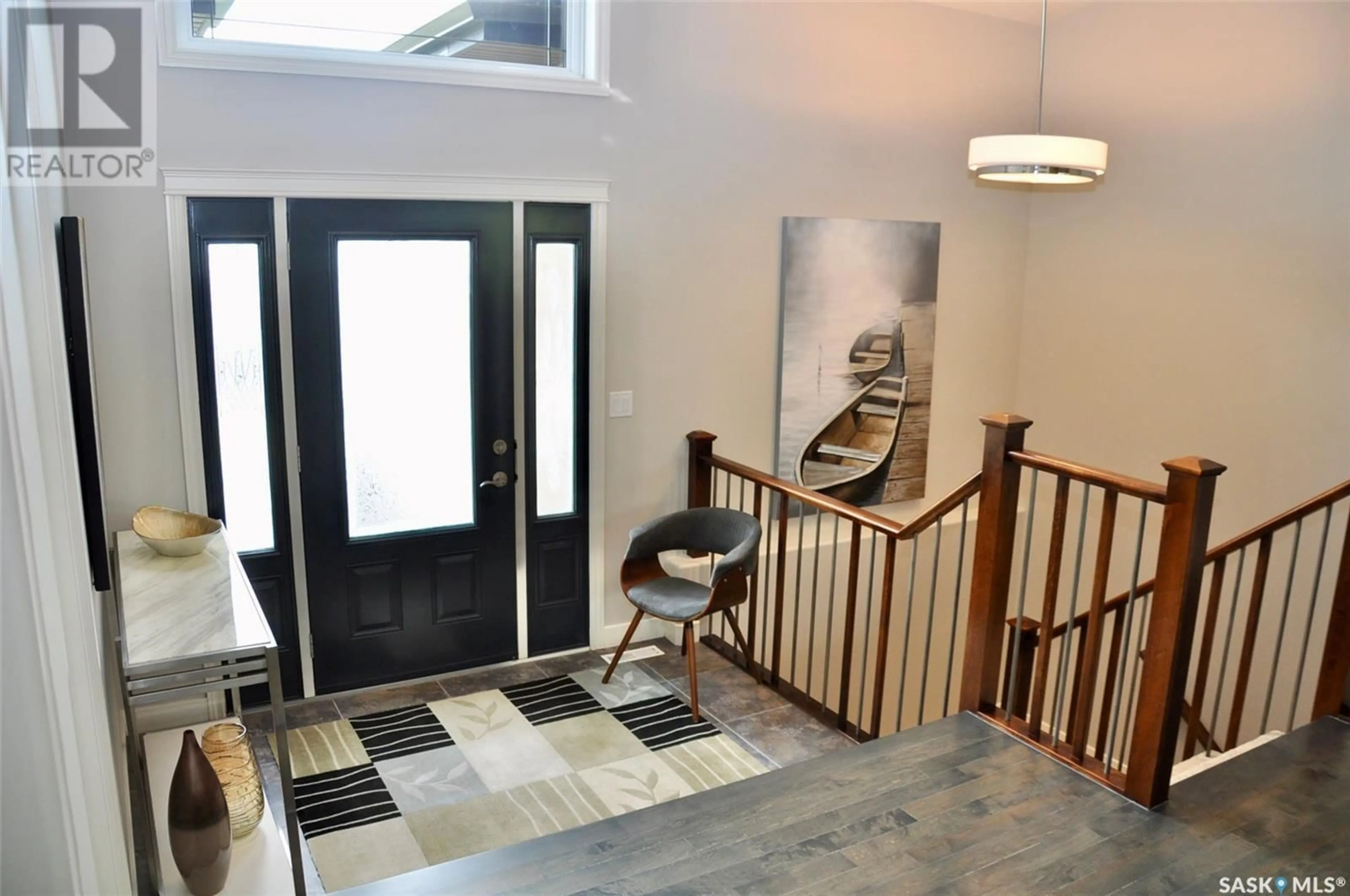 Indoor entryway for 132 201 CARTWRIGHT TERRACE, Saskatoon Saskatchewan S7T0A4