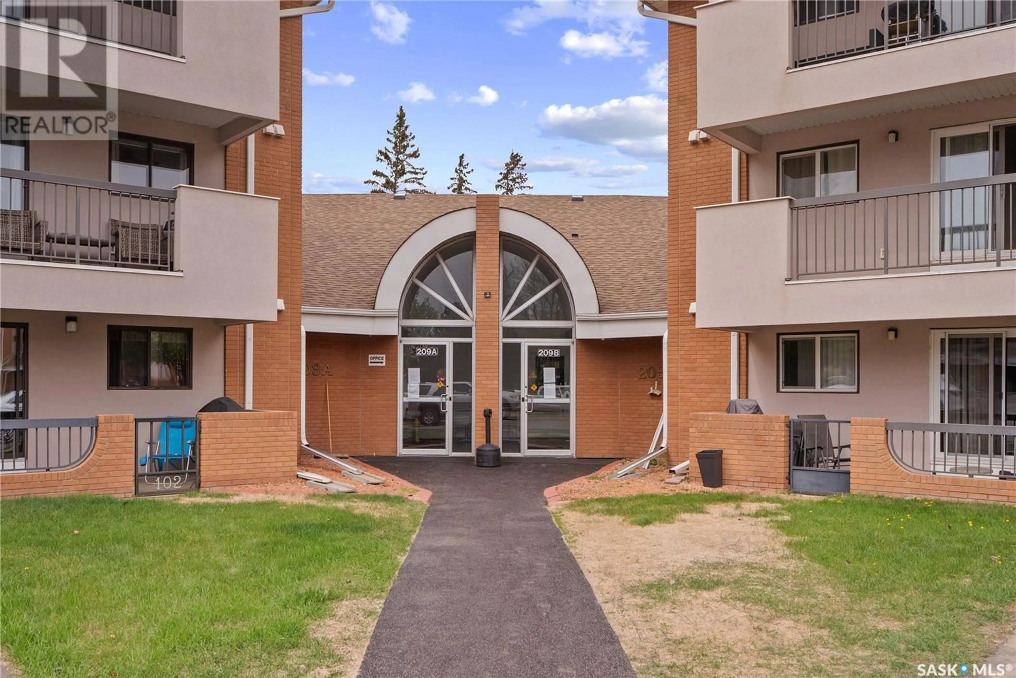 Patio, unknown for 209A - 310 CREE PLACE, Saskatoon Saskatchewan S7K7Y9