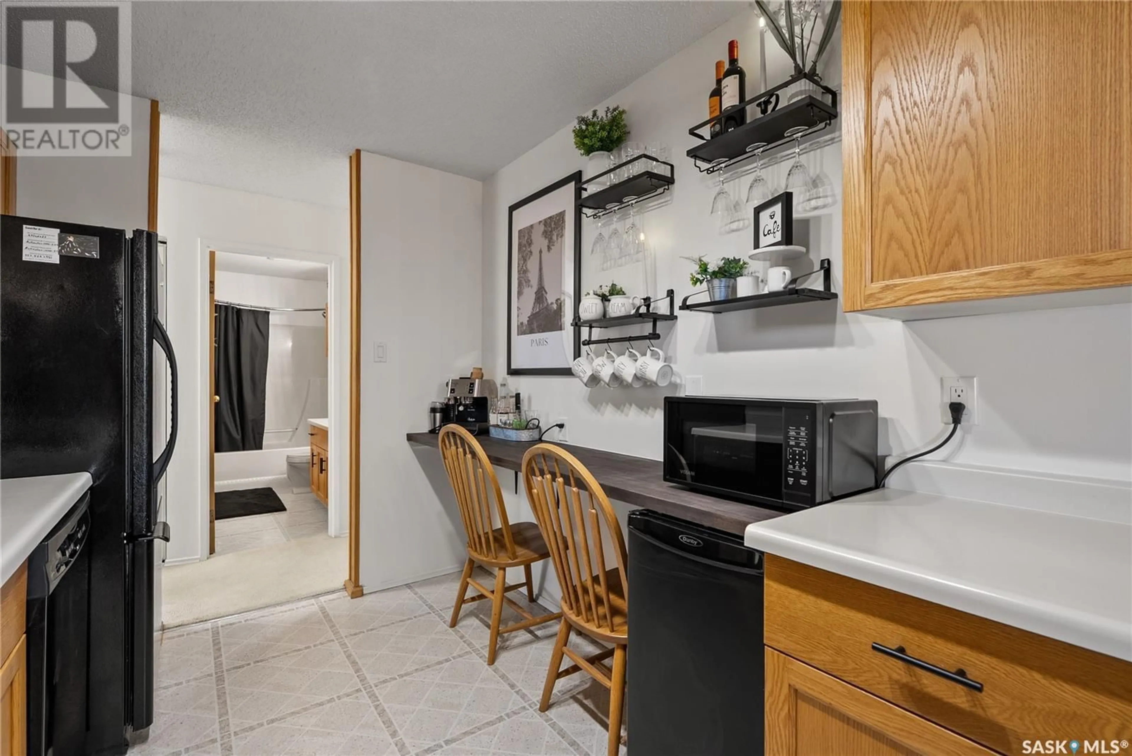 Standard kitchen, ceramic/tile floor for 209A - 310 CREE PLACE, Saskatoon Saskatchewan S7K7Y9