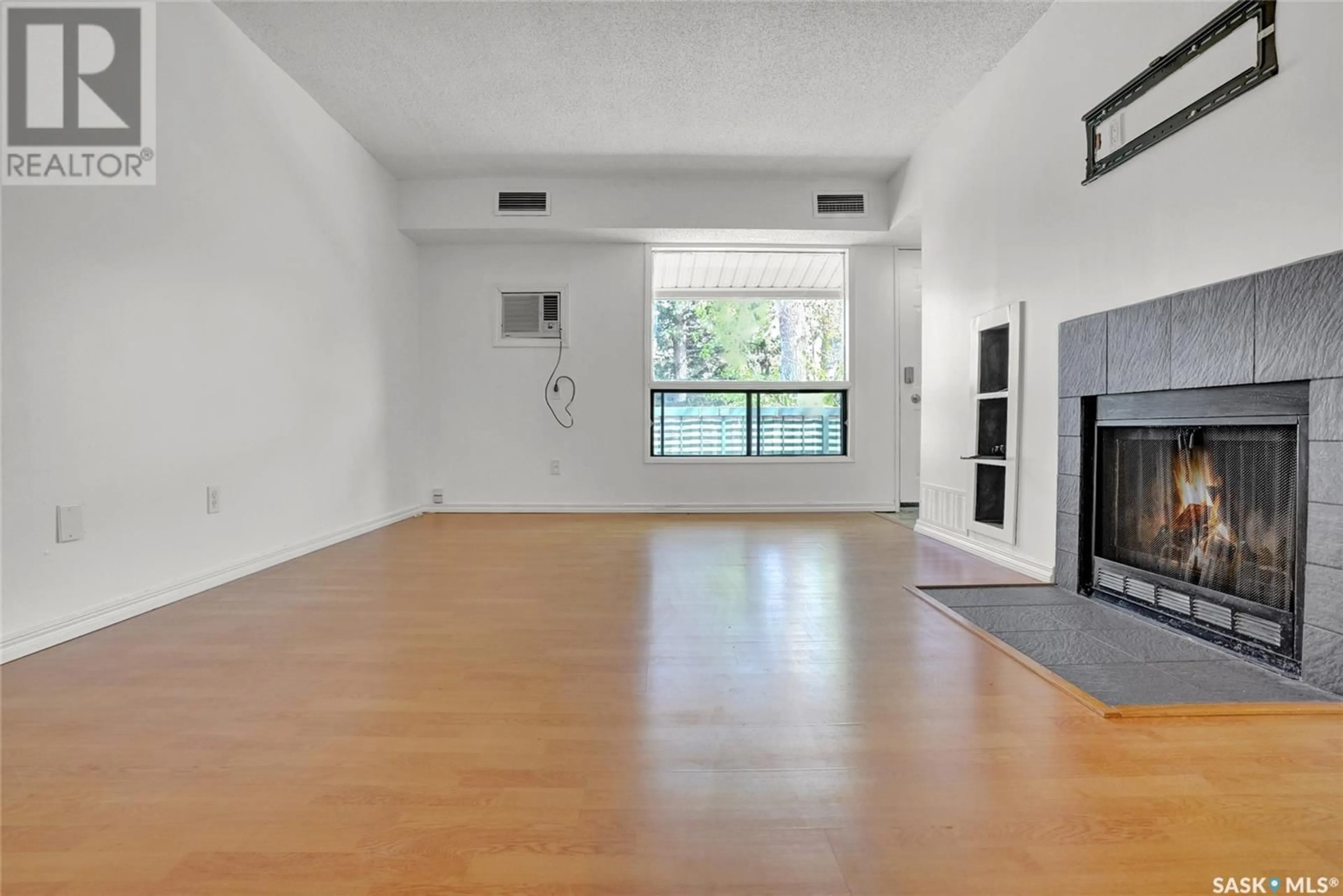 Unknown for 182 GORE PLACE, Regina Saskatchewan S4T7S4