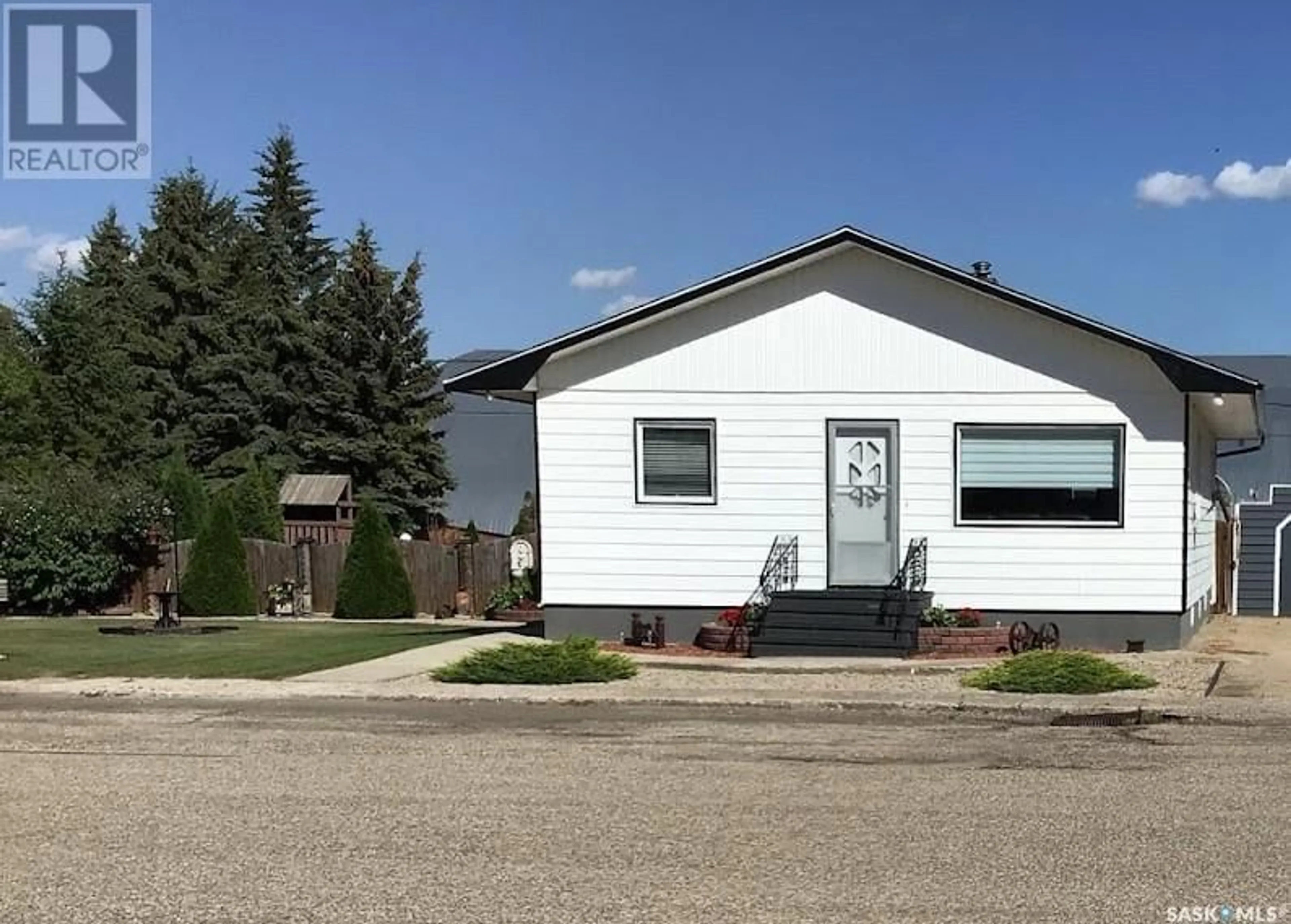 Home with vinyl exterior material, street for 150 MAIN STREET, Grayson Saskatchewan S0A1E0