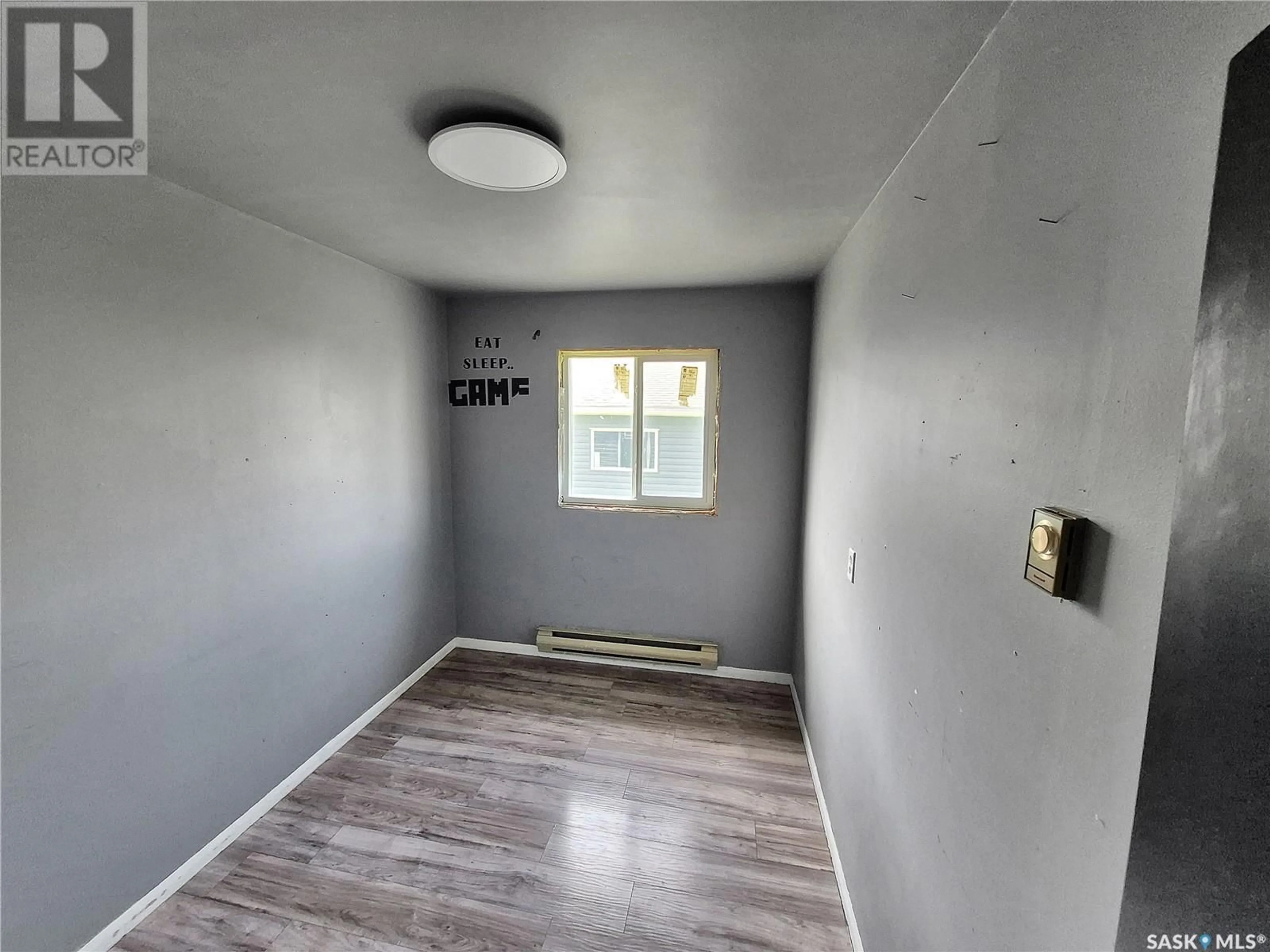 A pic of a room for 105 2ND AVENUE, Meacham Saskatchewan S0K2V0