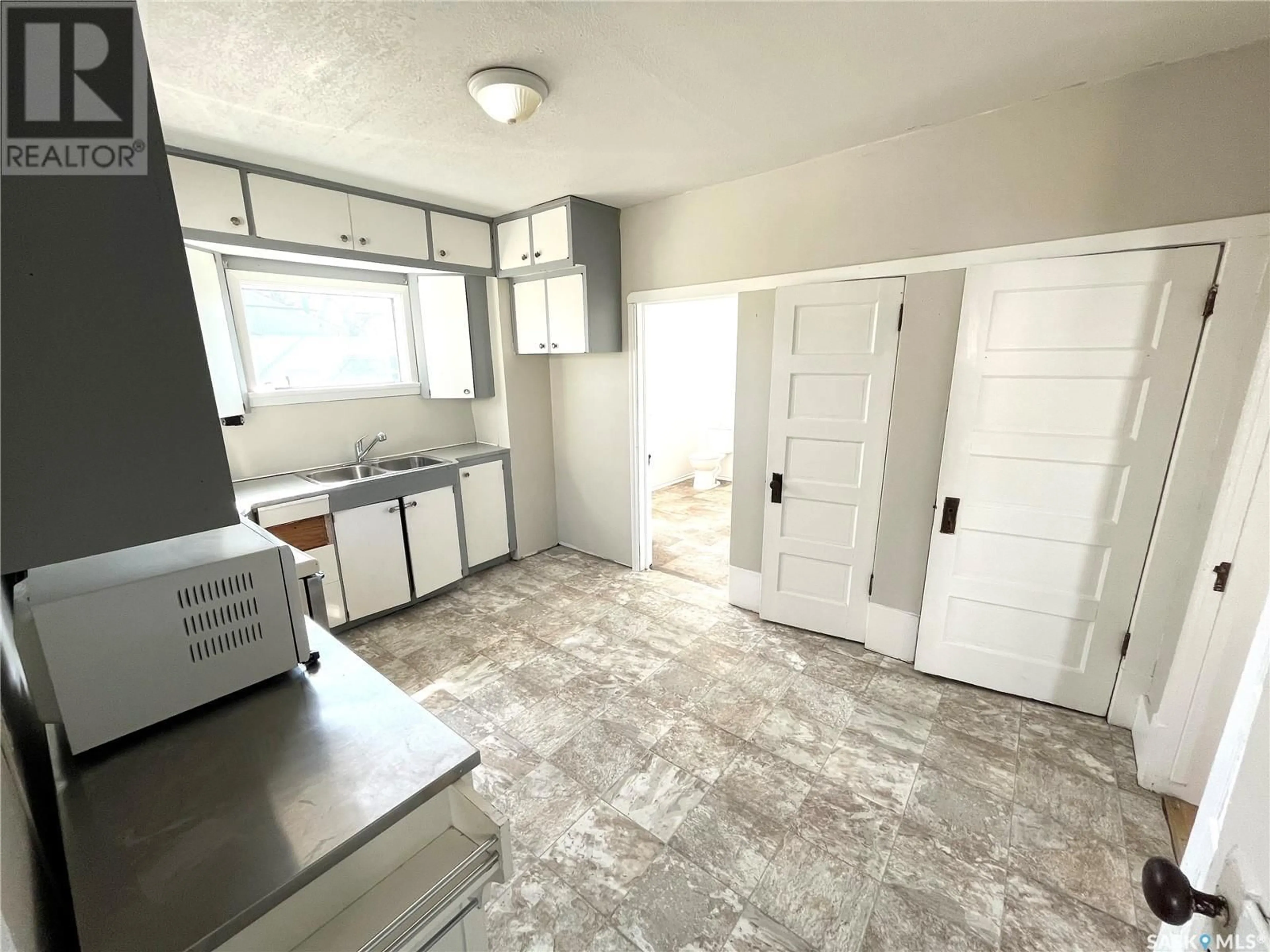 A pic of a room for 419 MAIN STREET, Kipling Saskatchewan S0G2S0