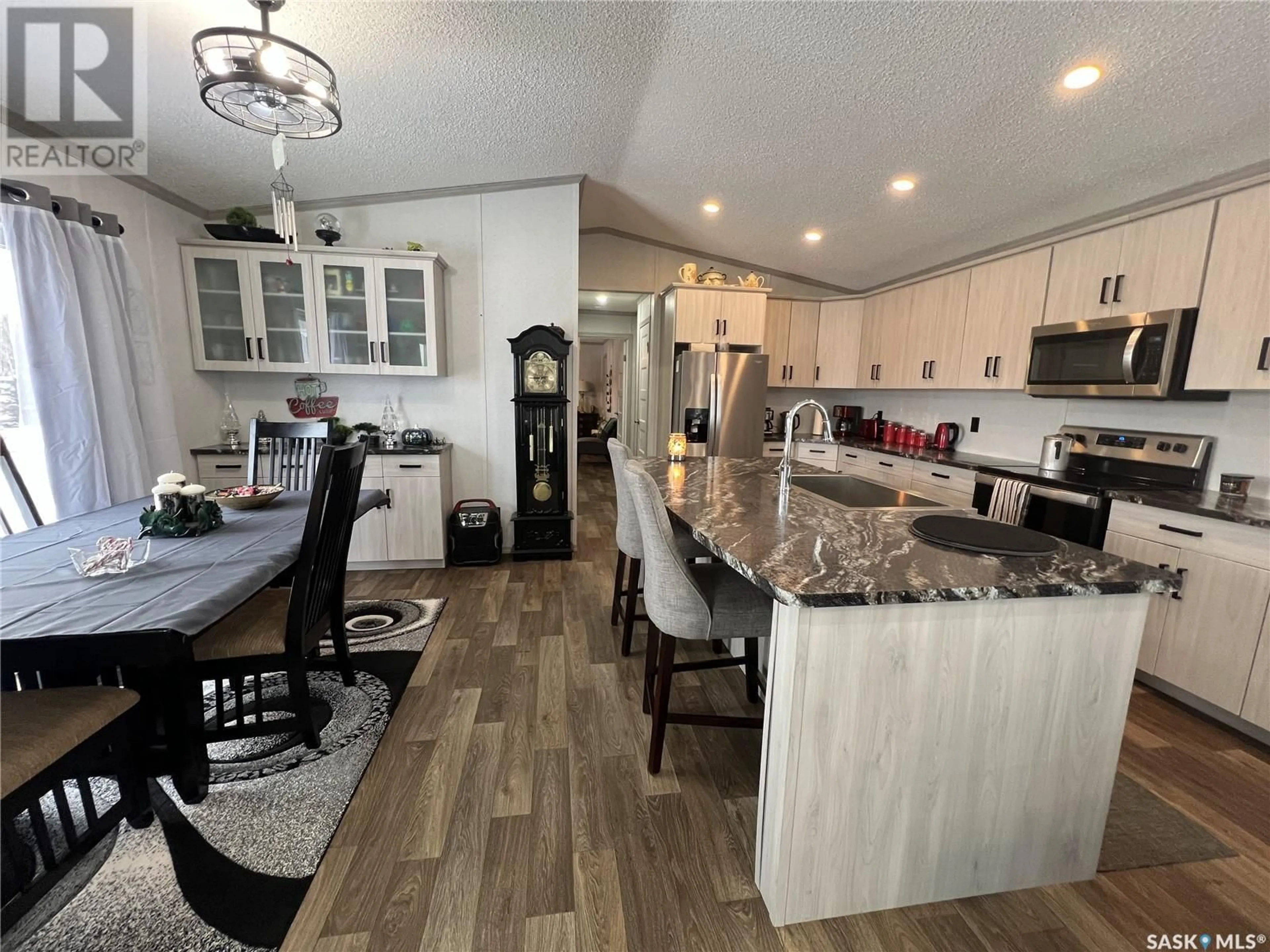 Open concept kitchen, unknown for 215 1ST STREET, Meota Saskatchewan S0M1X0