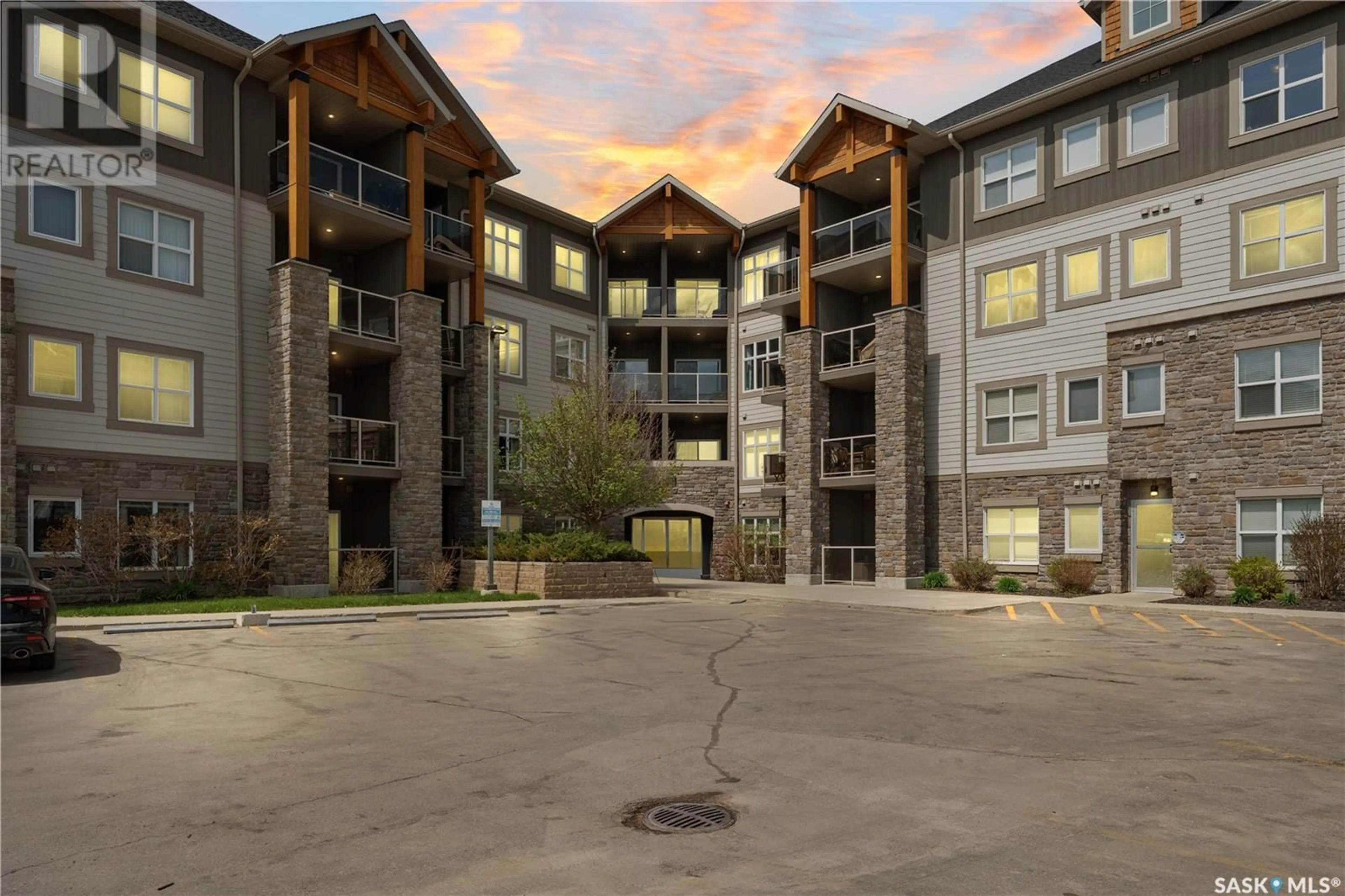 Unknown for 1220 - 416 BLACKFOOT DRIVE, Regina Saskatchewan S4S6T2