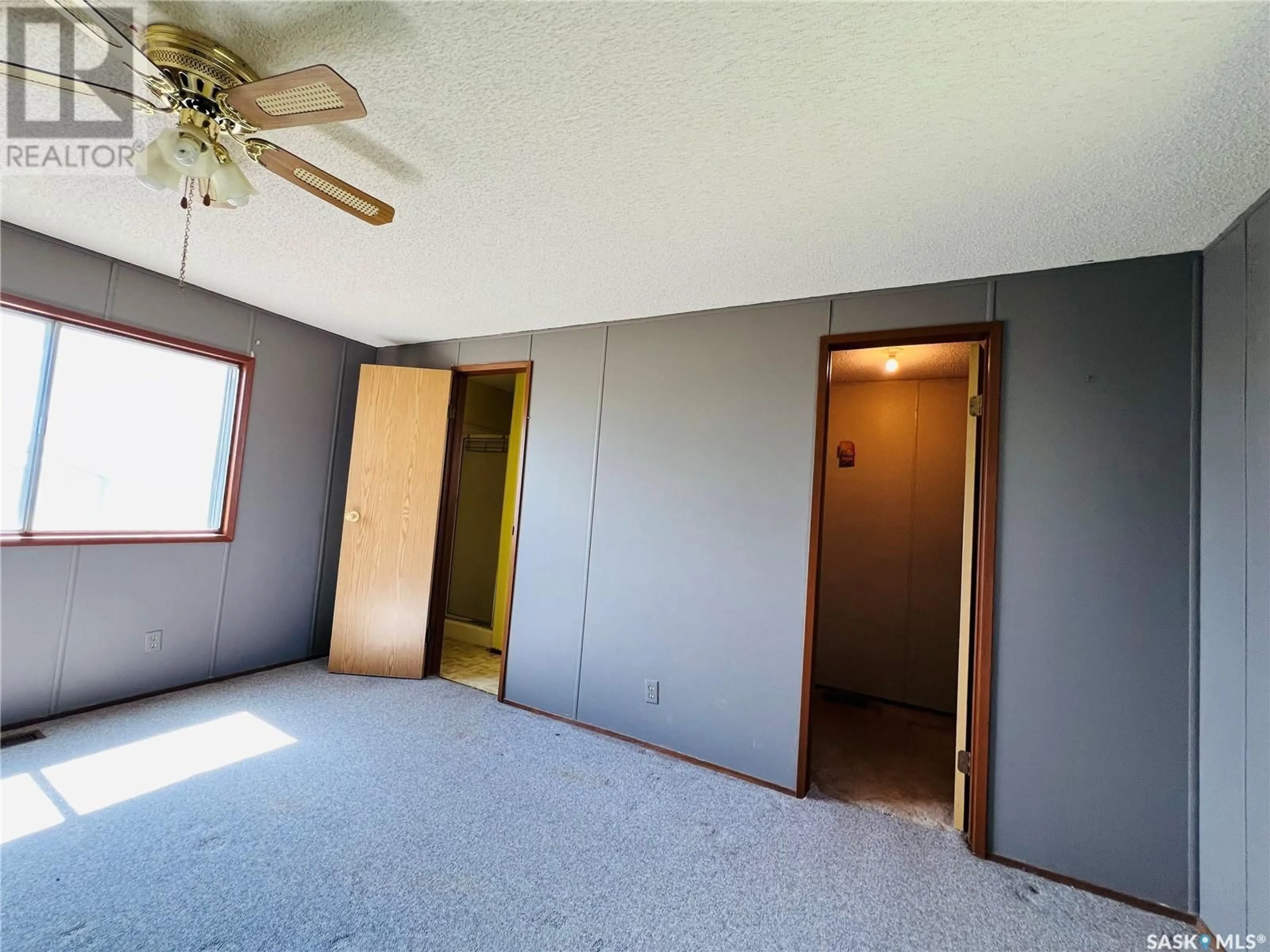 A pic of a room for 320 SOUTH RAILWAY AVENUE, Morse Saskatchewan S0H3C0