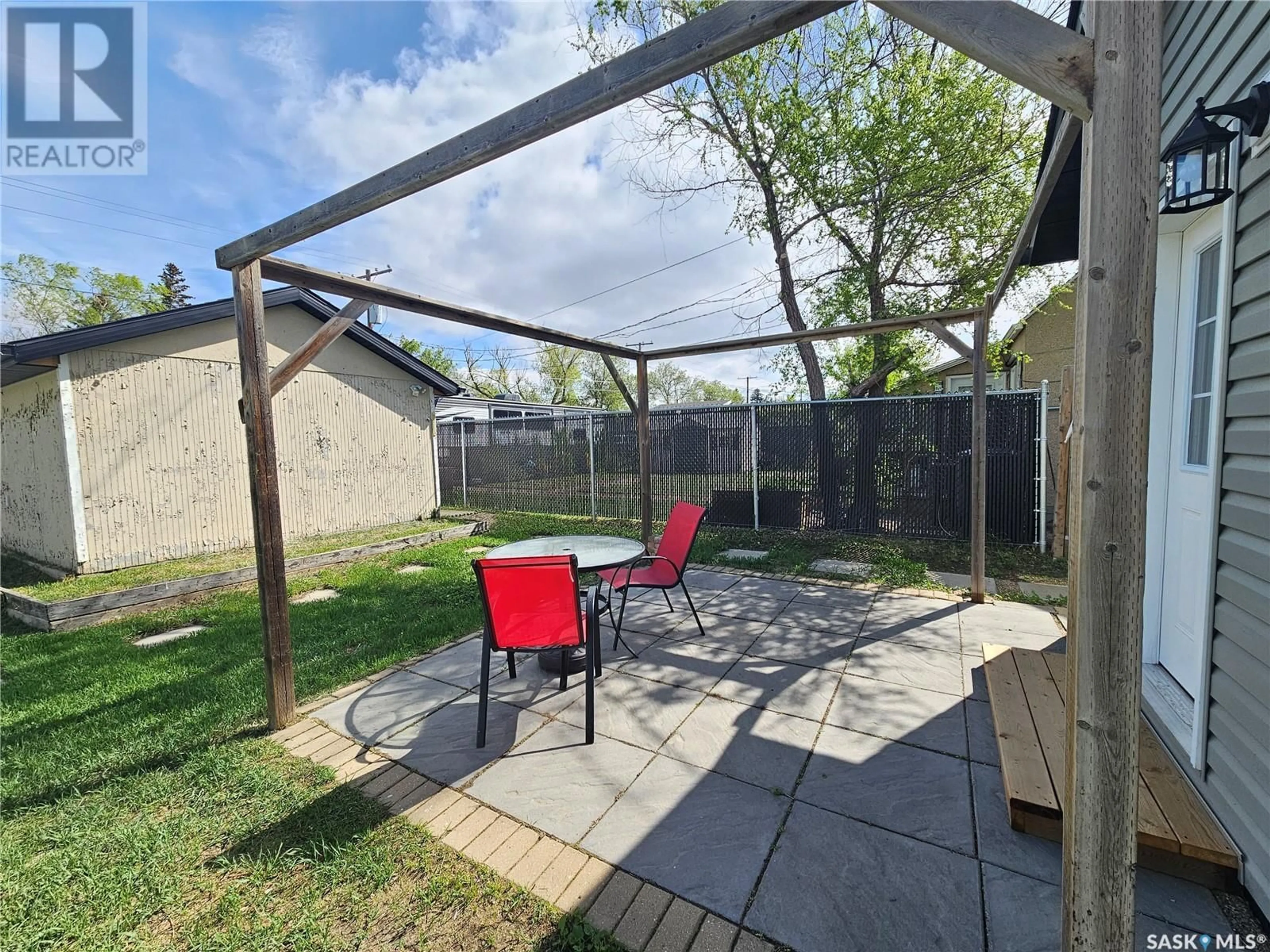 Patio, street for 738 ATHABASCA STREET, Moose Jaw Saskatchewan S6H0M5