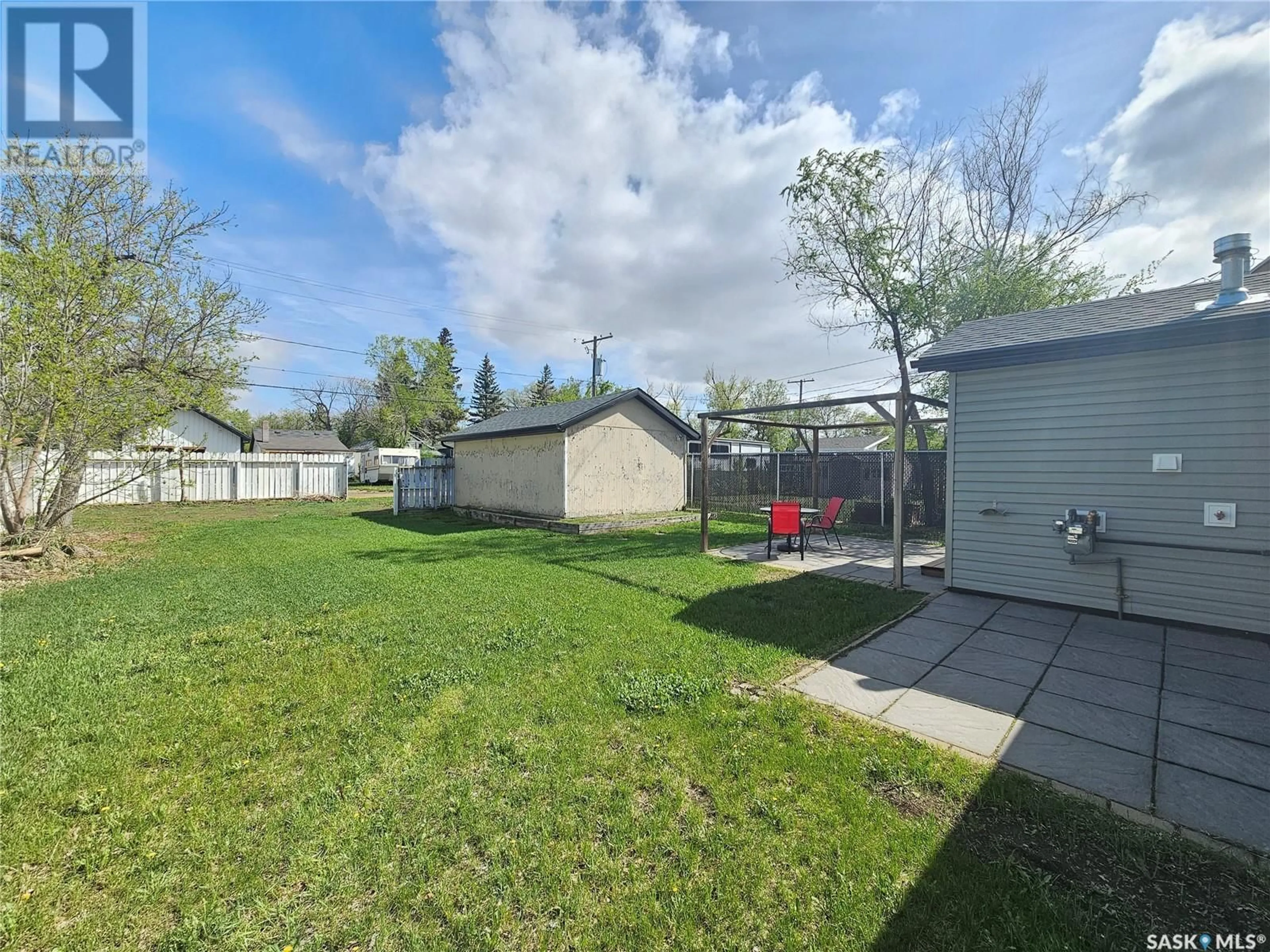 Patio, street for 738 ATHABASCA STREET, Moose Jaw Saskatchewan S6H0M5