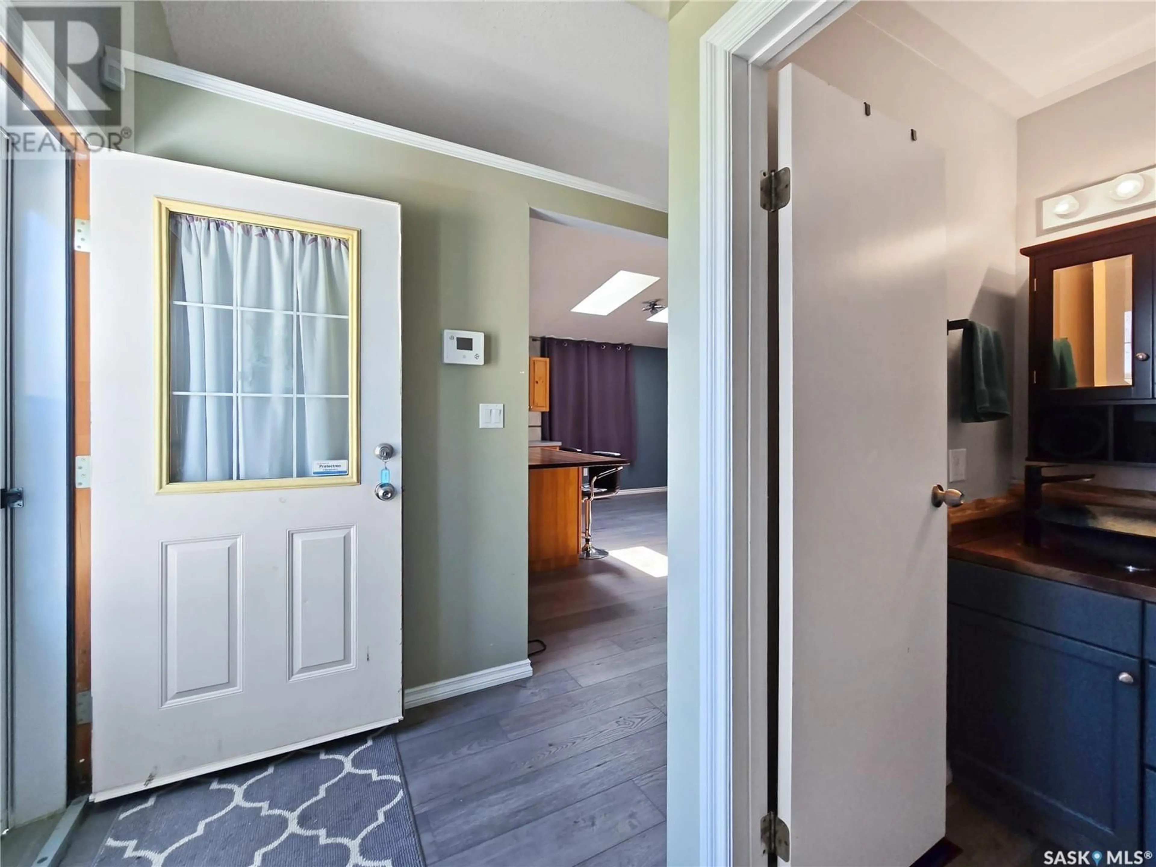 Indoor entryway for 28 ST. GEORGE AVENUE, Lebret Saskatchewan S0G2Y0