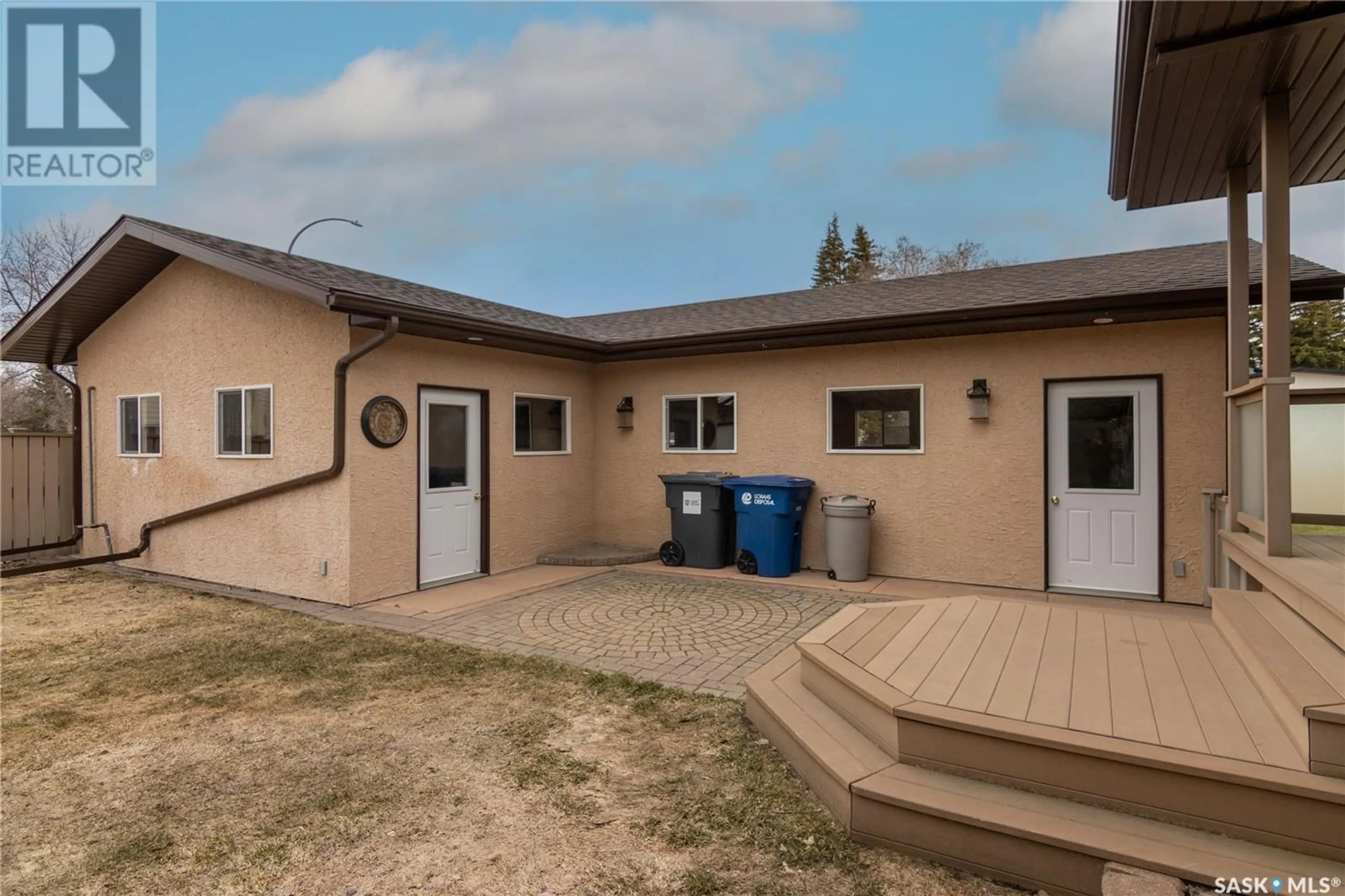 Patio, unknown for 603 DONALD STREET, Esterhazy Saskatchewan S0A0X0