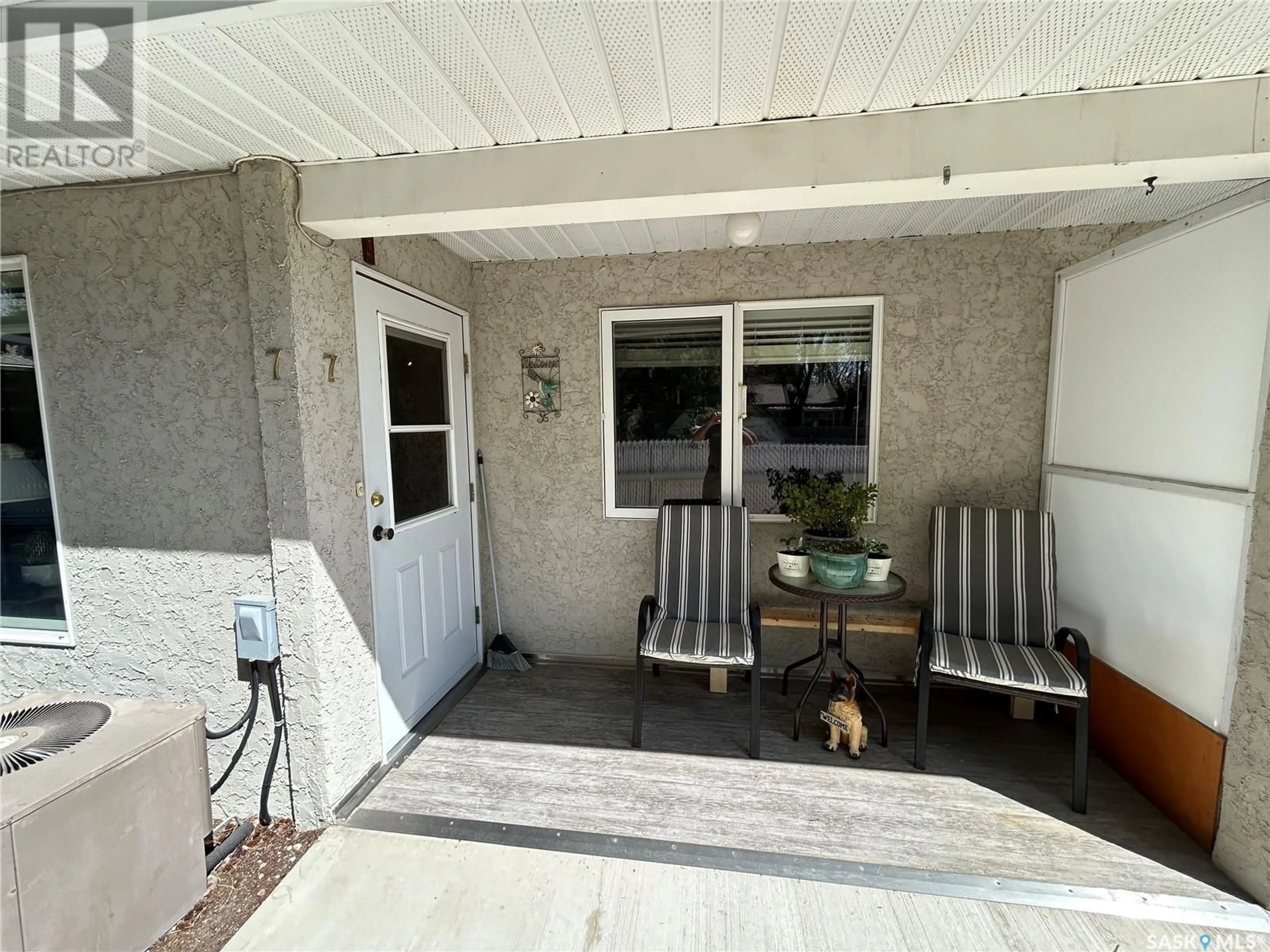 Patio, street for 7 - 5004 5TH STREET, Rosthern Saskatchewan S0K3R0