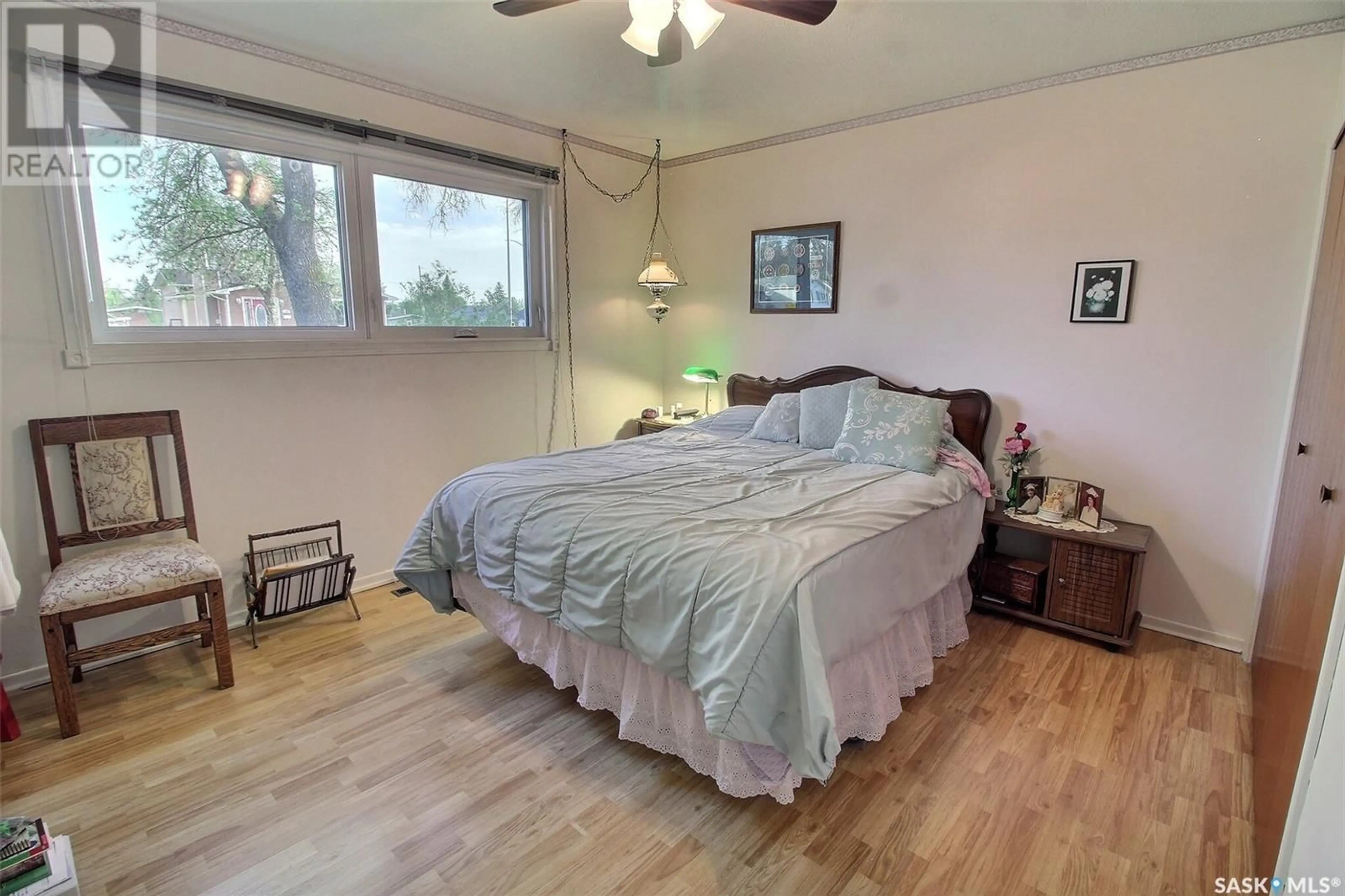 A pic of a room for 1310 1ST STREET, Prince Albert Saskatchewan S6V0E3