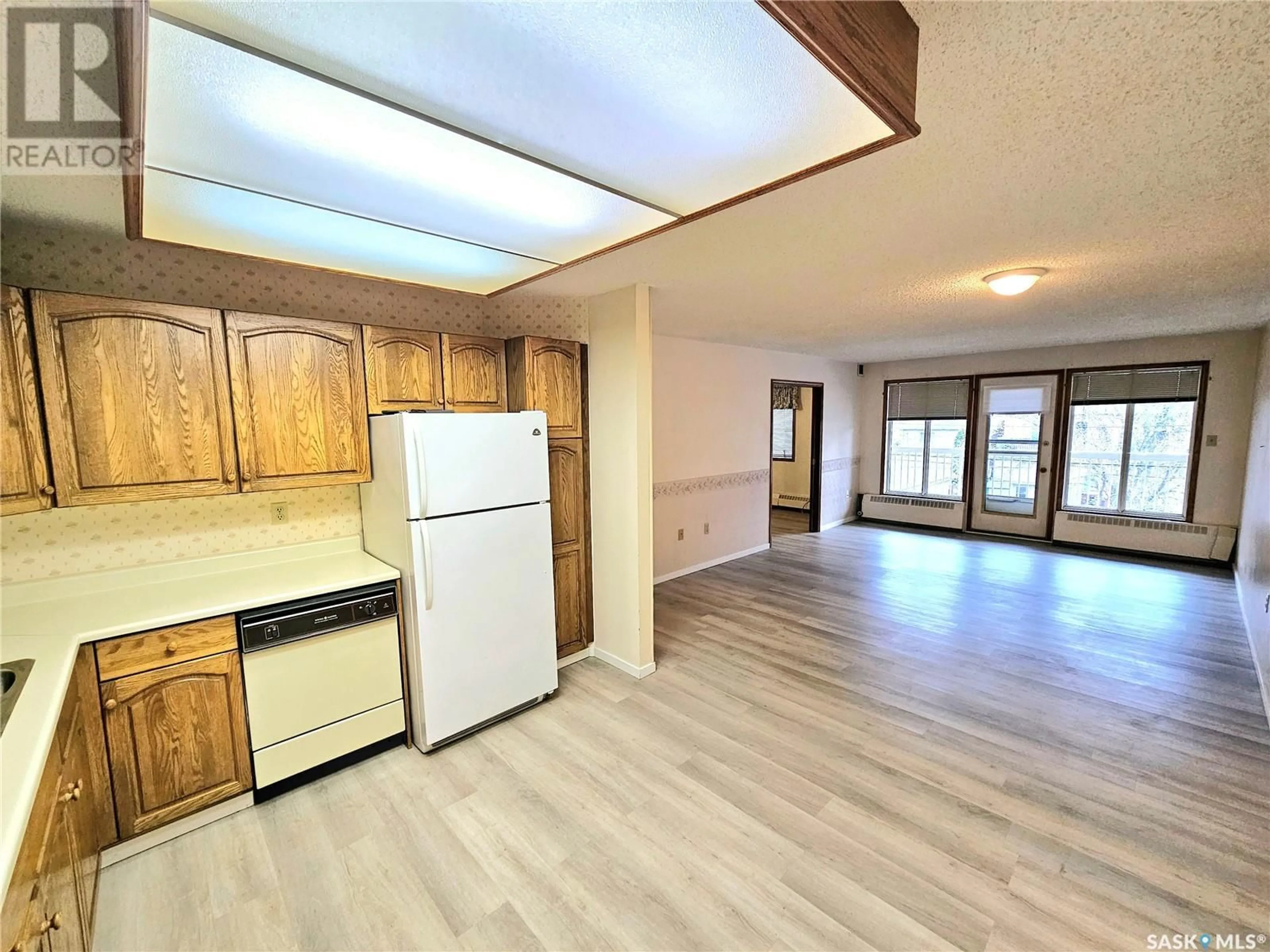 Unknown for 204 - 520 3RD AVENUE, Saskatoon Saskatchewan S7K2J7