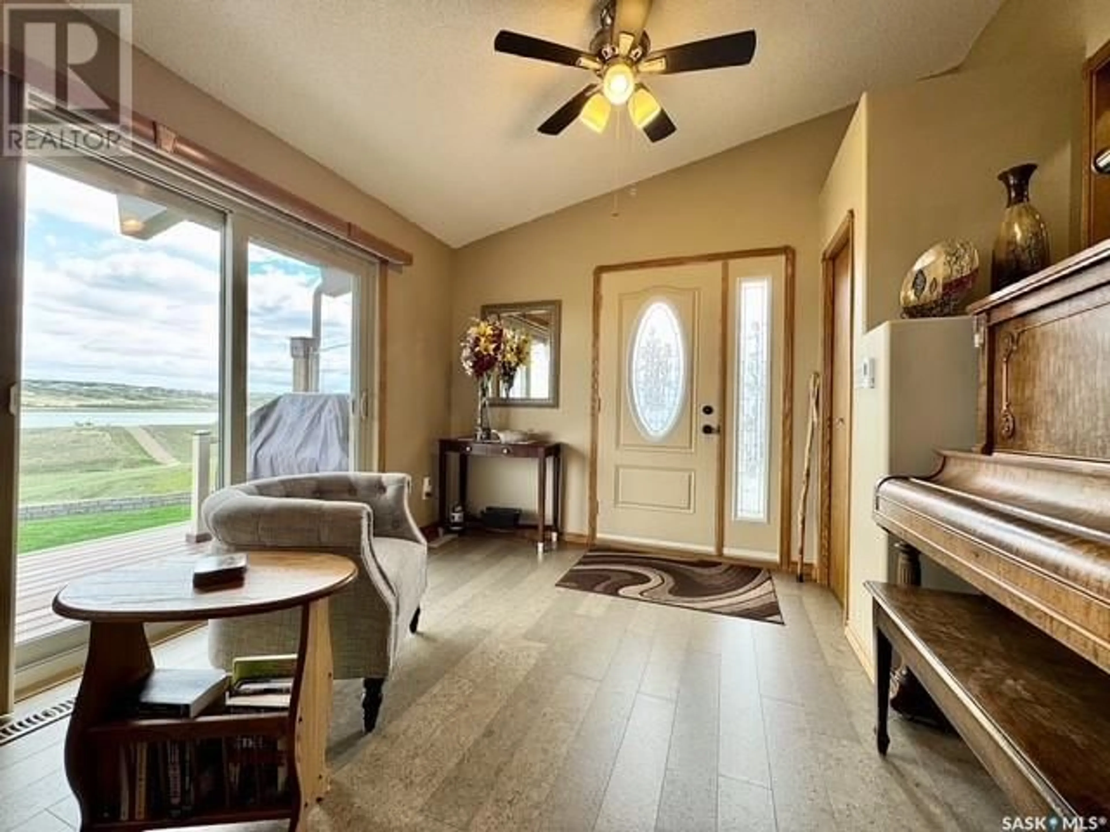 Indoor entryway for 70 CACTUS DRIVE, Saskatchewan Landing Saskatchewan S0L1T0