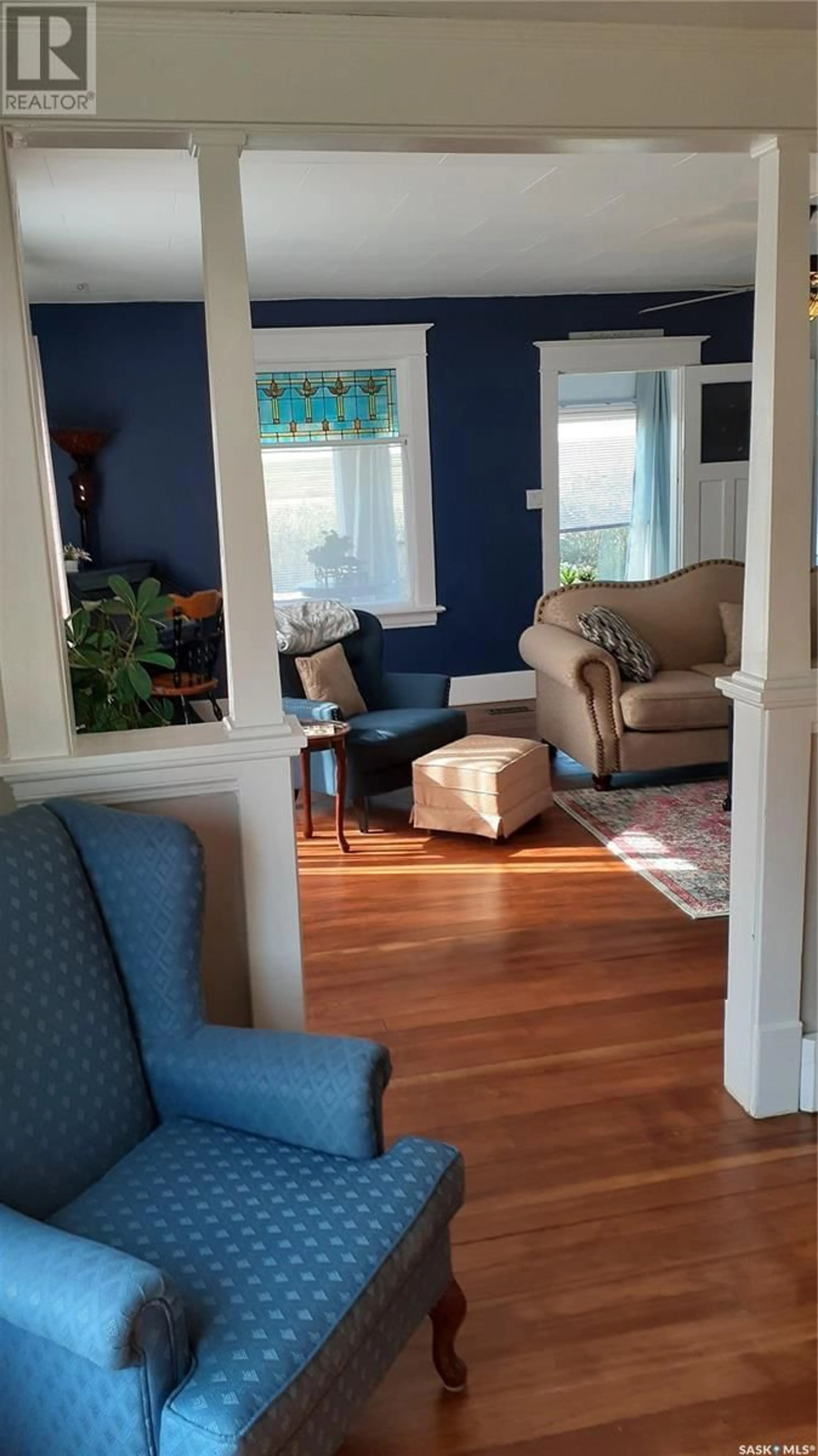 Living room with furniture, unknown for 132 RAILWAY AVENUE, Consul Saskatchewan S0N0P0