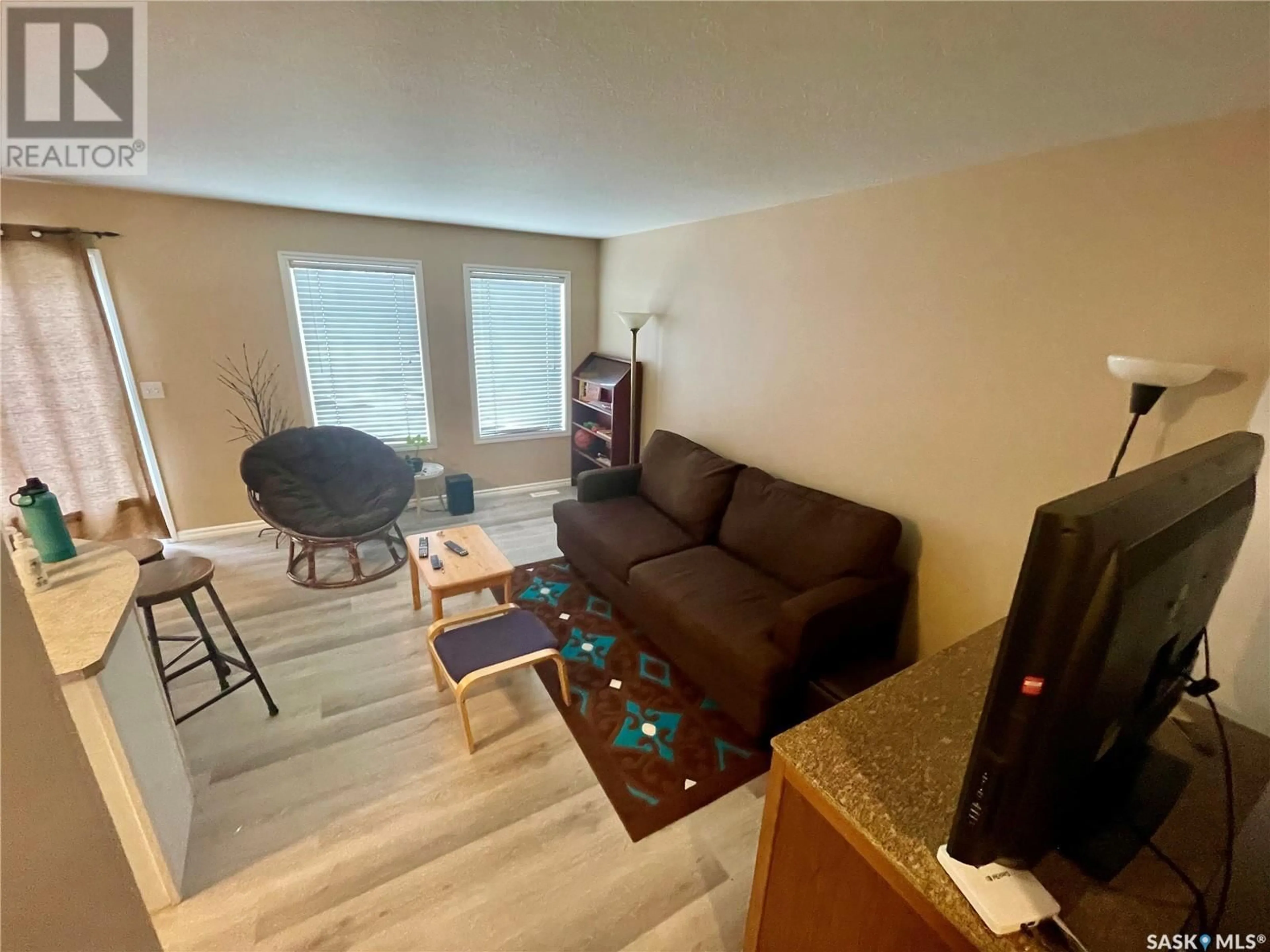 Living room with furniture, unknown for 46 127 BANYAN CRESCENT, Saskatoon Saskatchewan S7V0G5